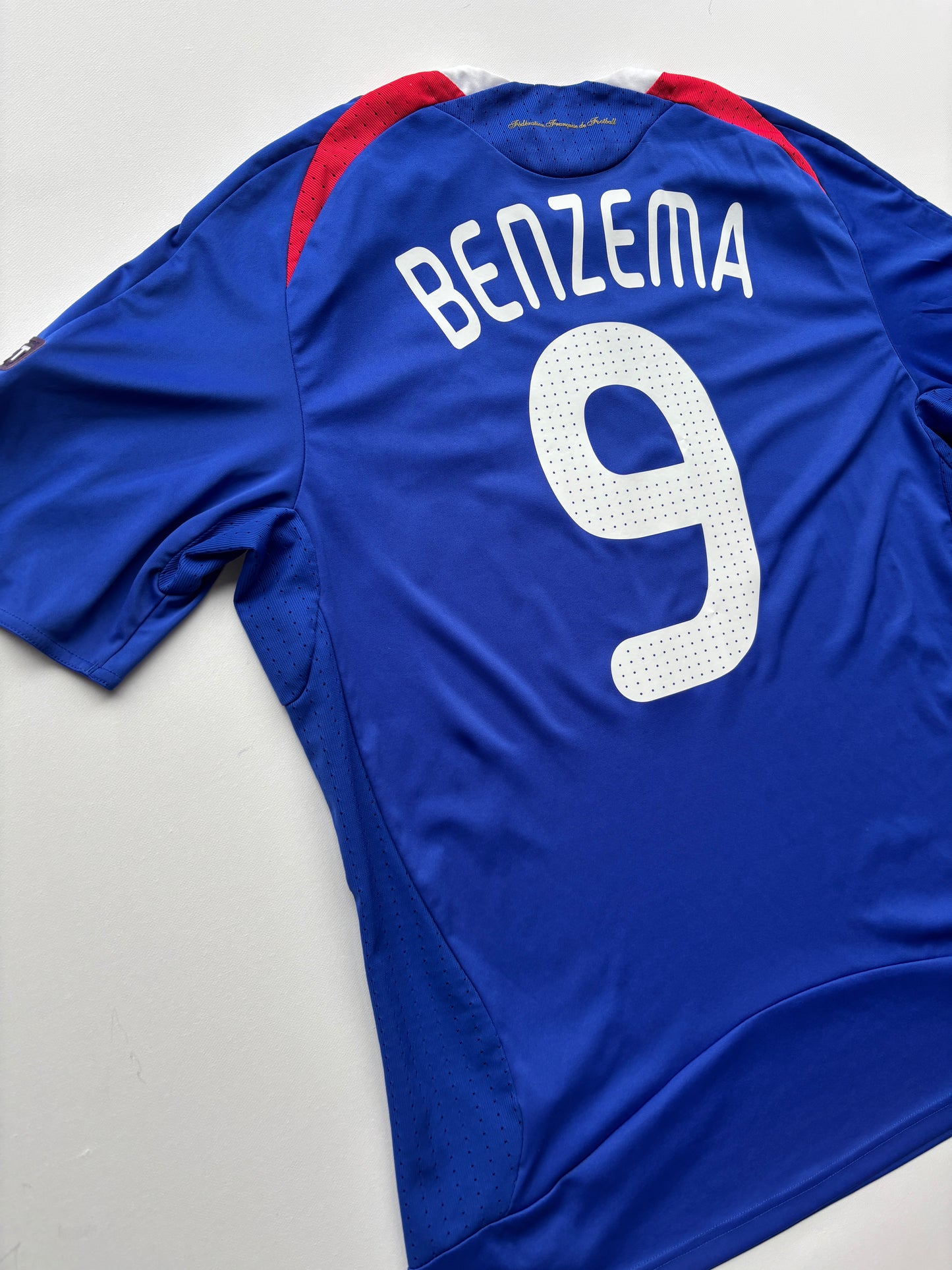 France Home Shirt 2007/08 (L) Benzema 9