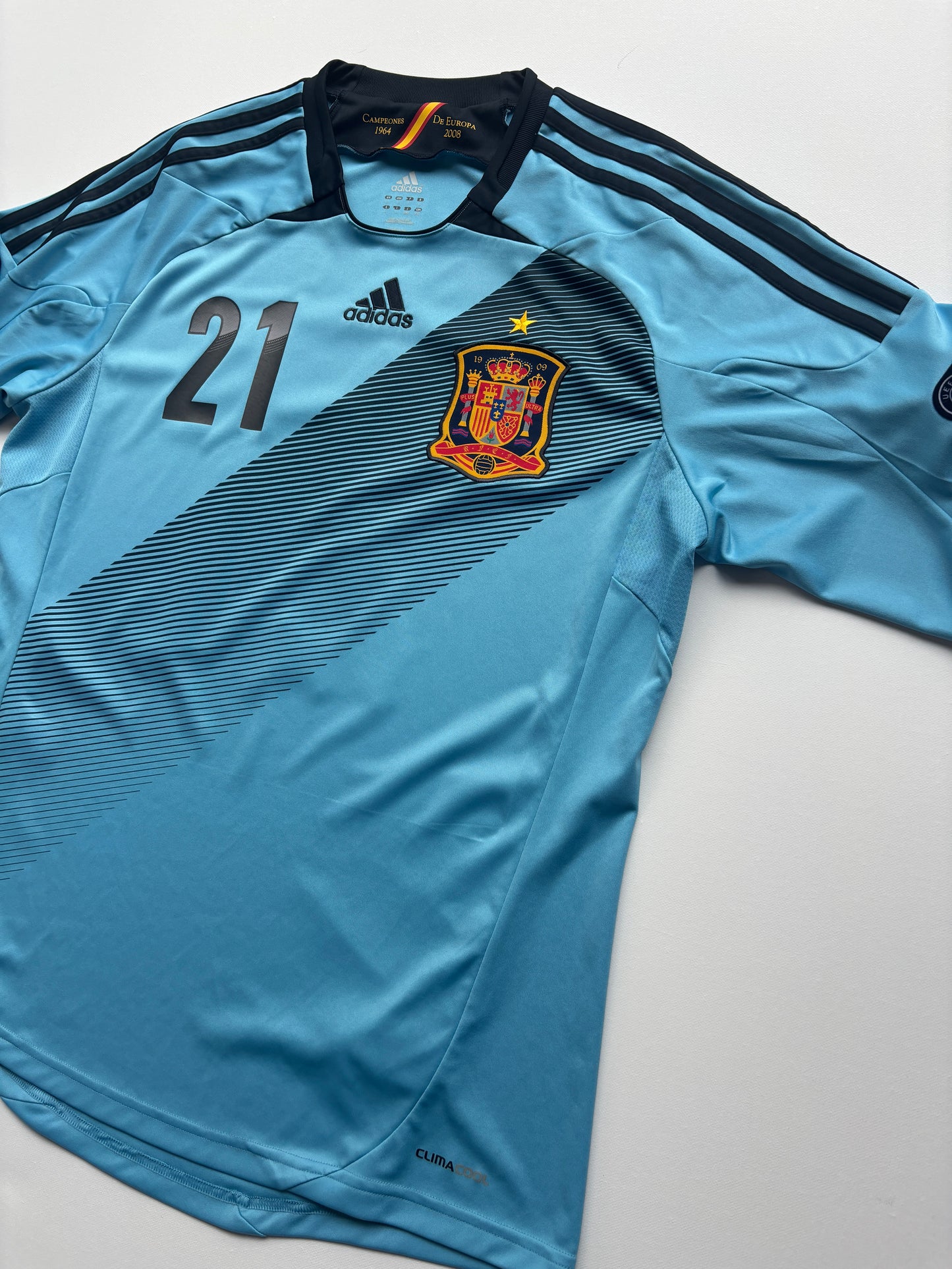 Spain Away Shirt 2012/13 (L) Silva 21