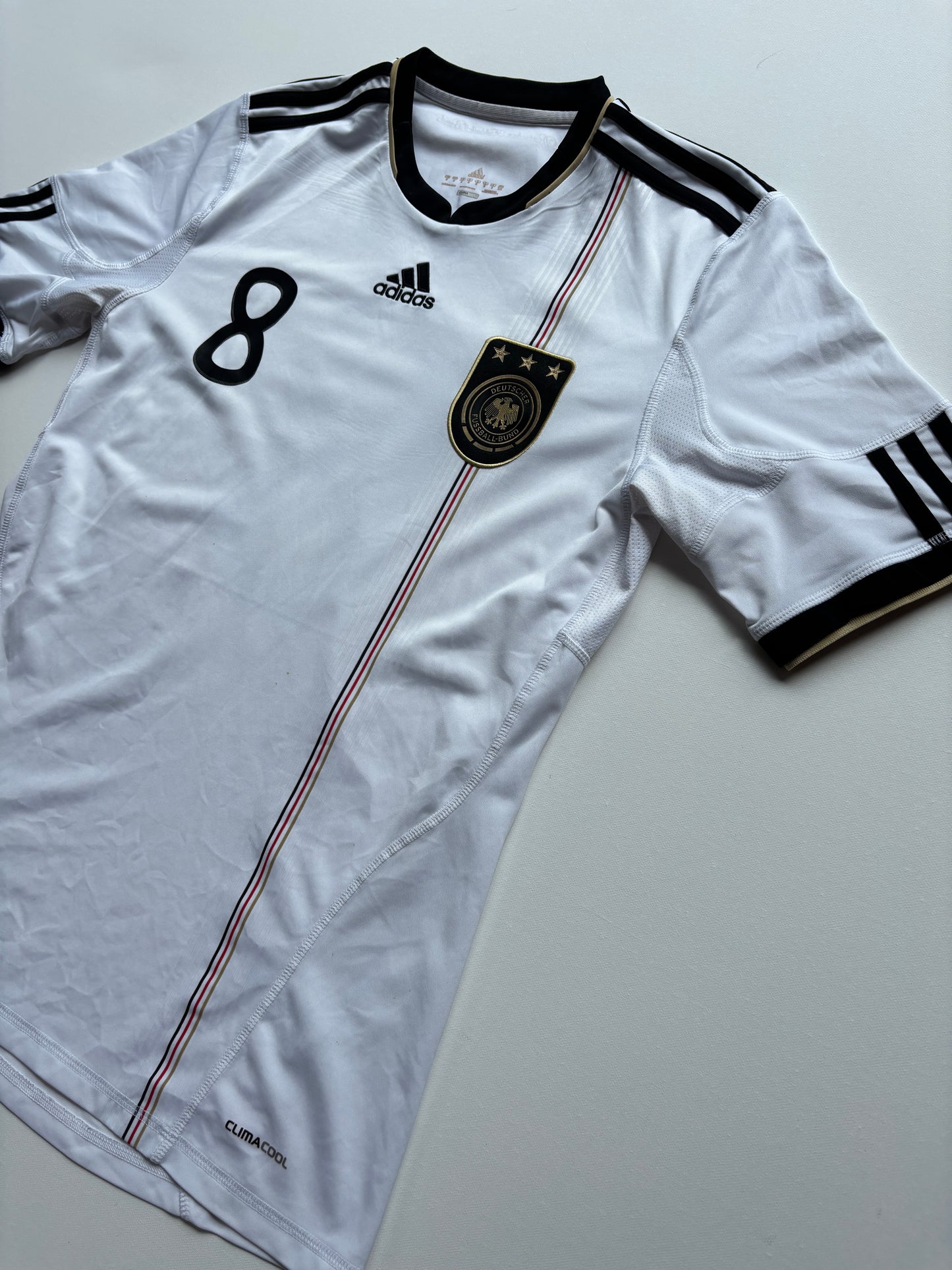 Germany Home Shirt 2010 (M) Ozil 8