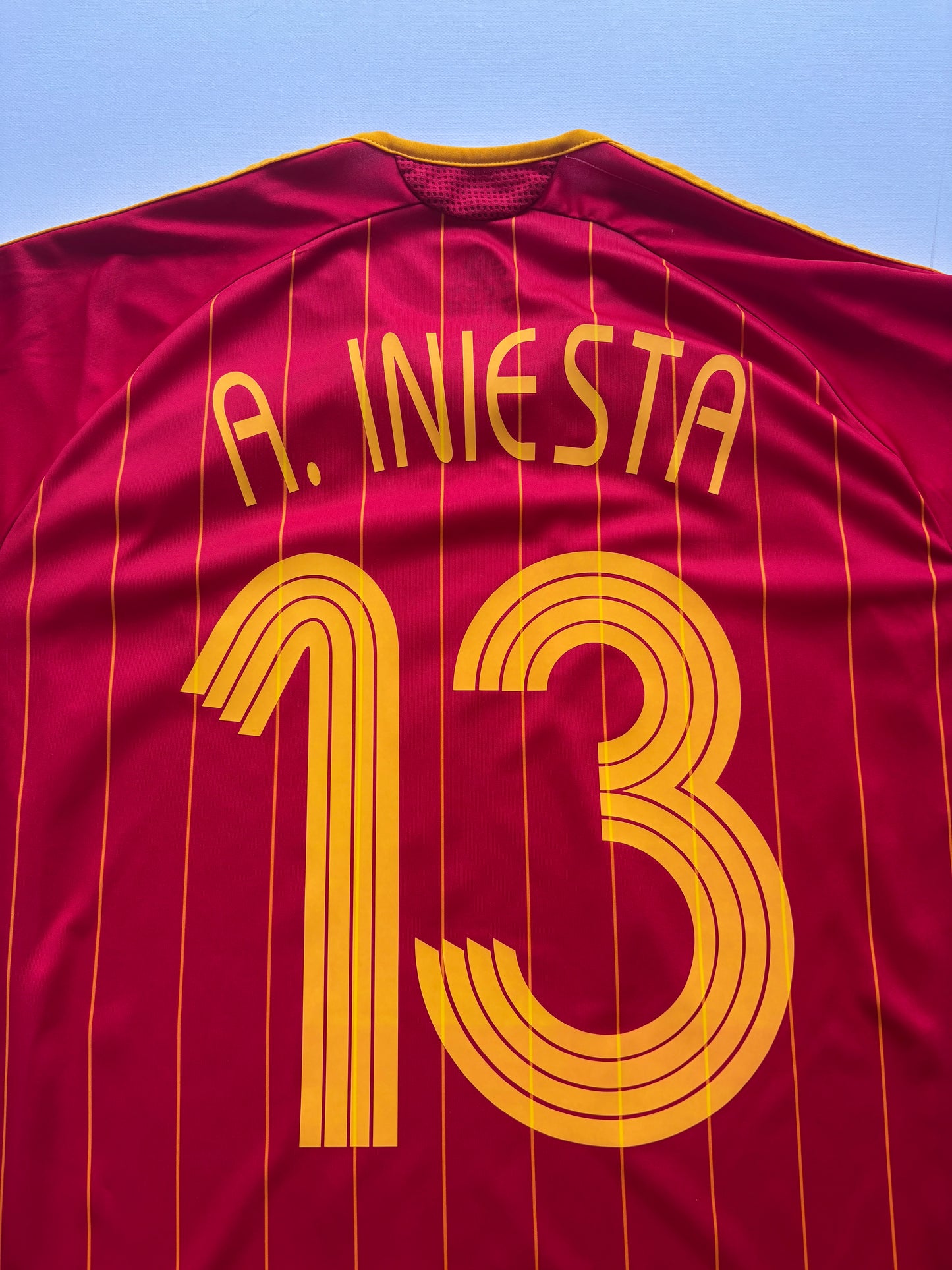 Spain Home Shirt 2006/08 (M) A. Iniesta 13