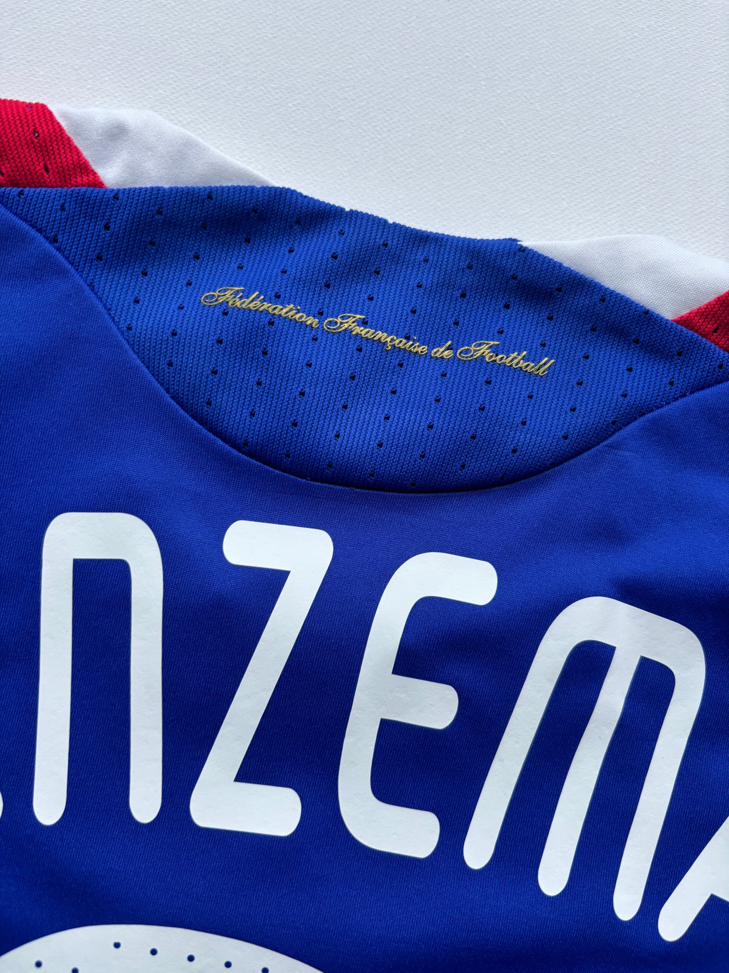 France Home Shirt 2007/08 (L) Benzema 9