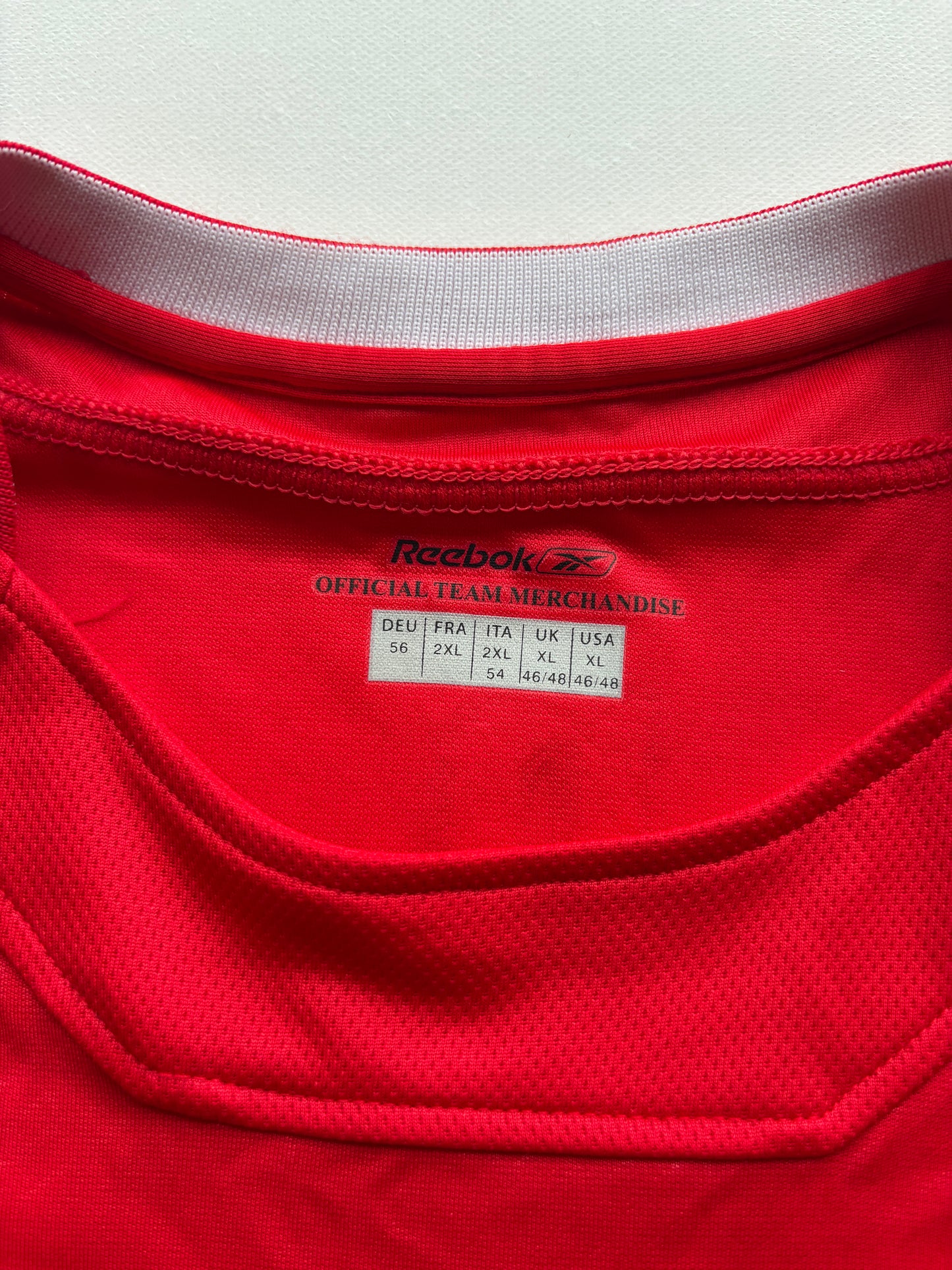 Liverpool Home Shirt 2004/05 (XL) Gerrard 8