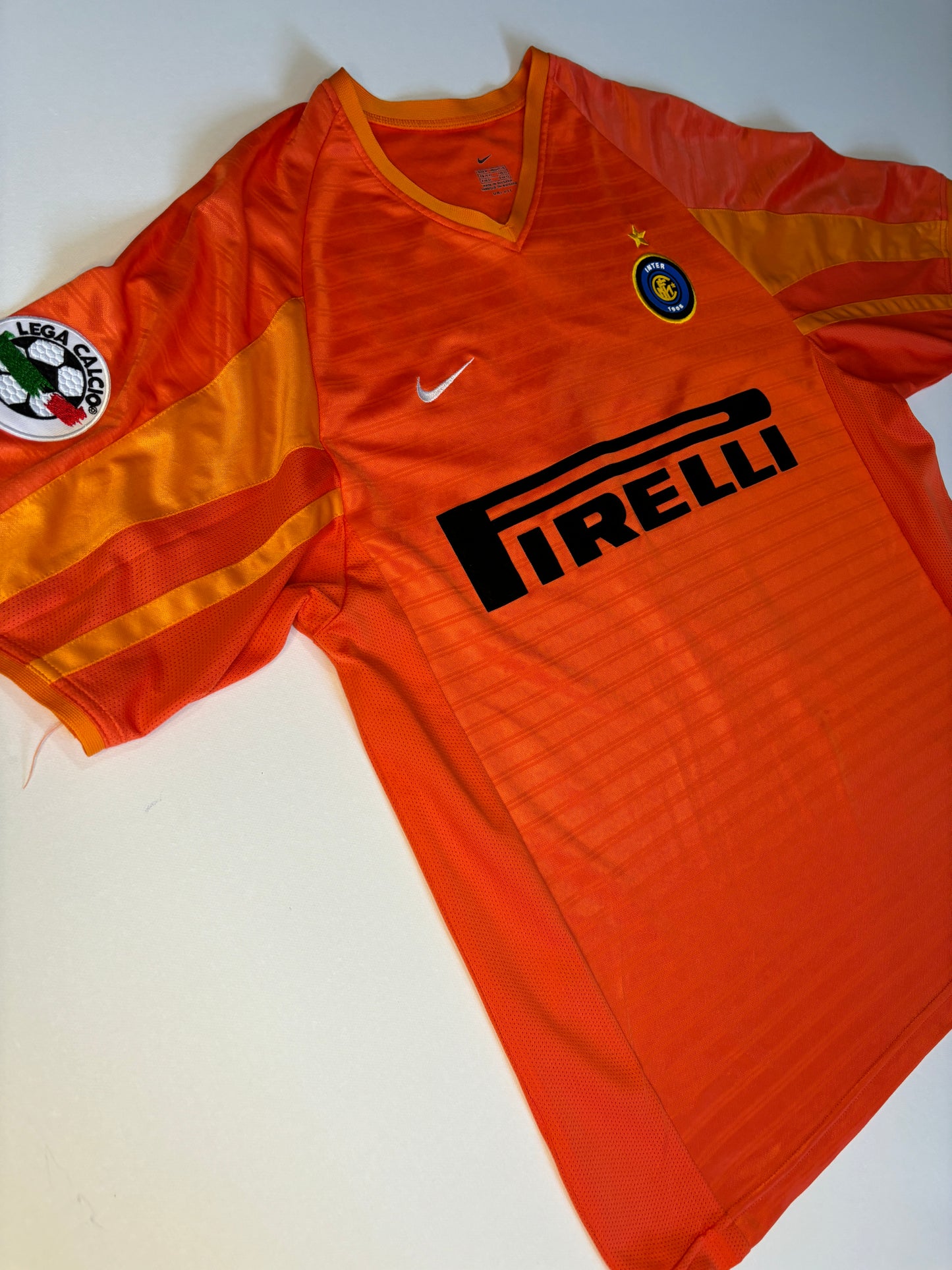 Inter Milan Third Shirt 2001/02 (M) Ronaldo 9
