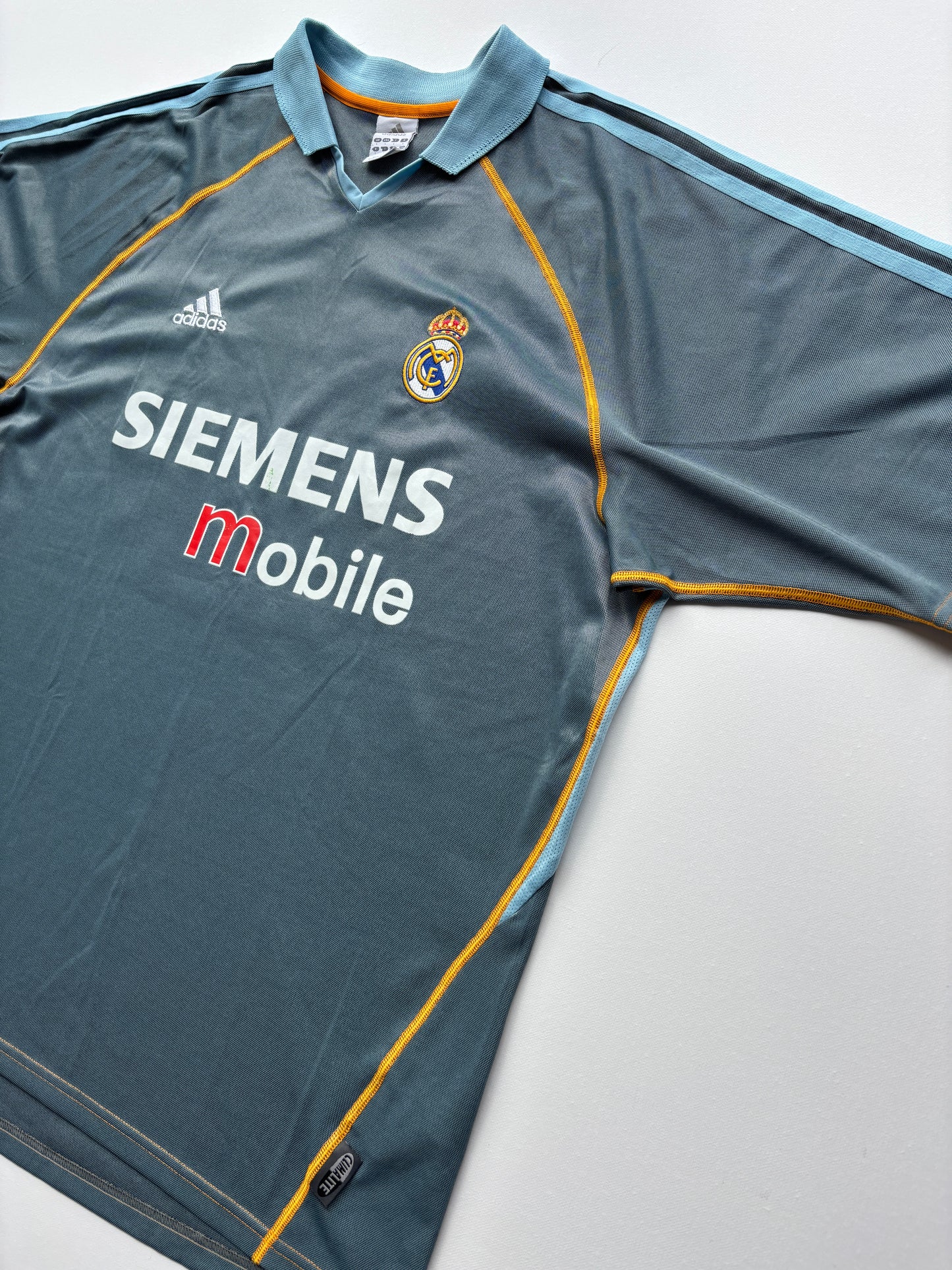 Real Madrid Third Shirt 2003/04 (L) Beckham 23