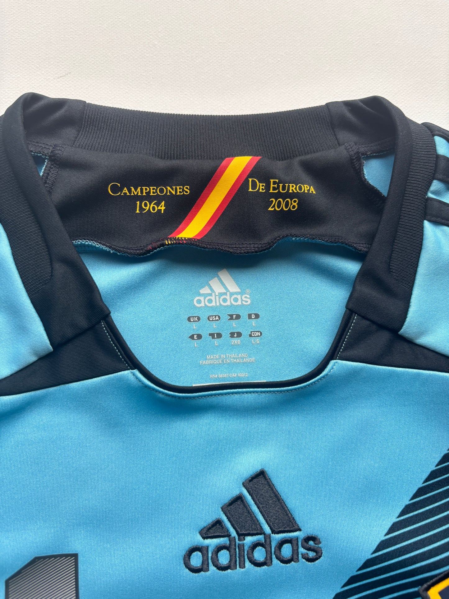 Spain Away Shirt 2012/13 (L) Silva 21