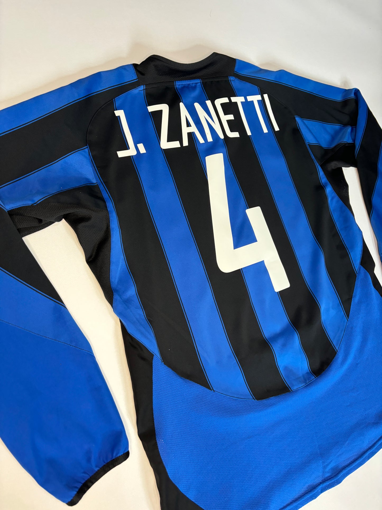Inter Milan Home Shirt 2003/04 LS (M) J.Zanetti 4