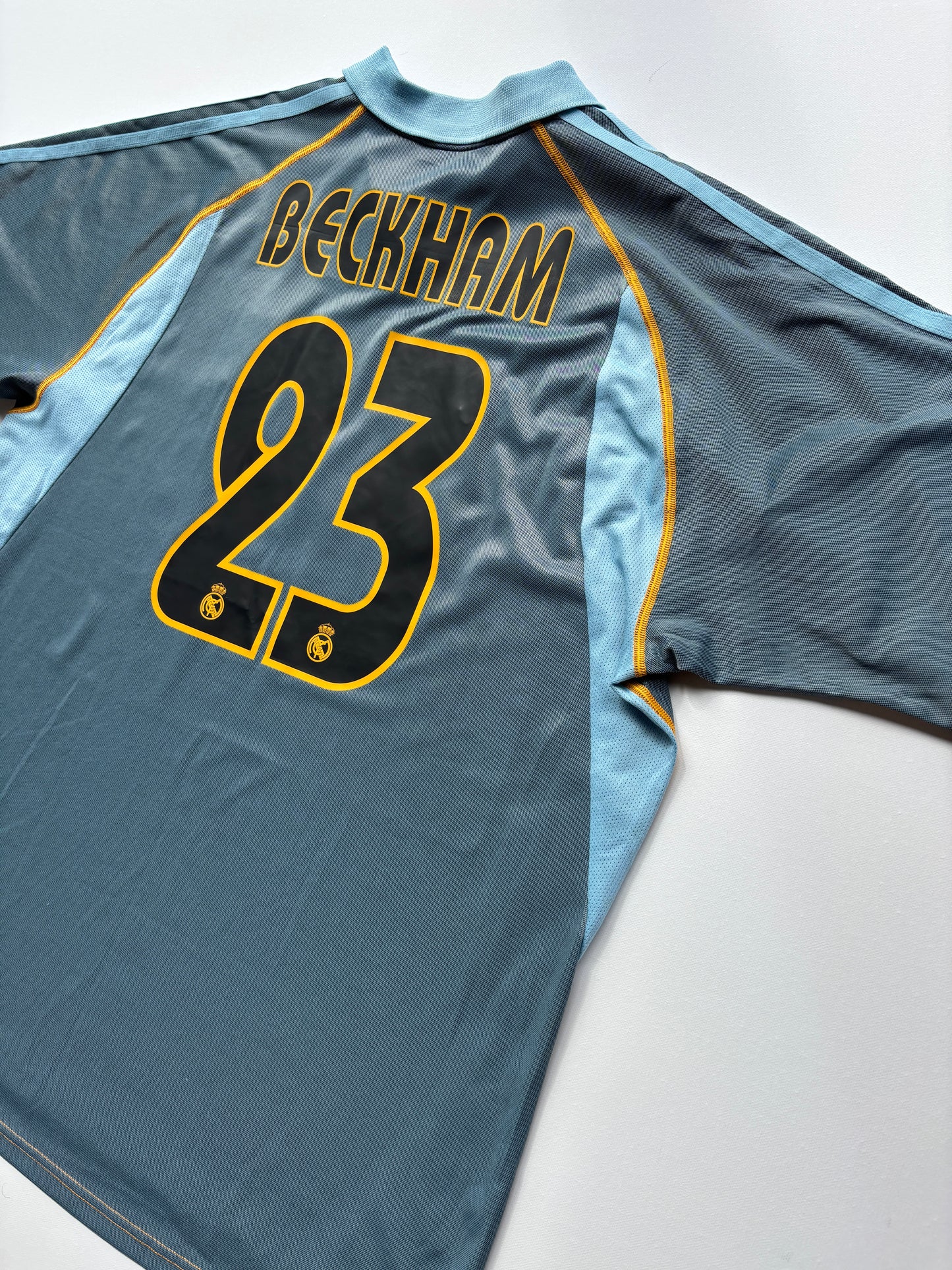 Real Madrid Third Shirt 2003/04 (L) Beckham 23