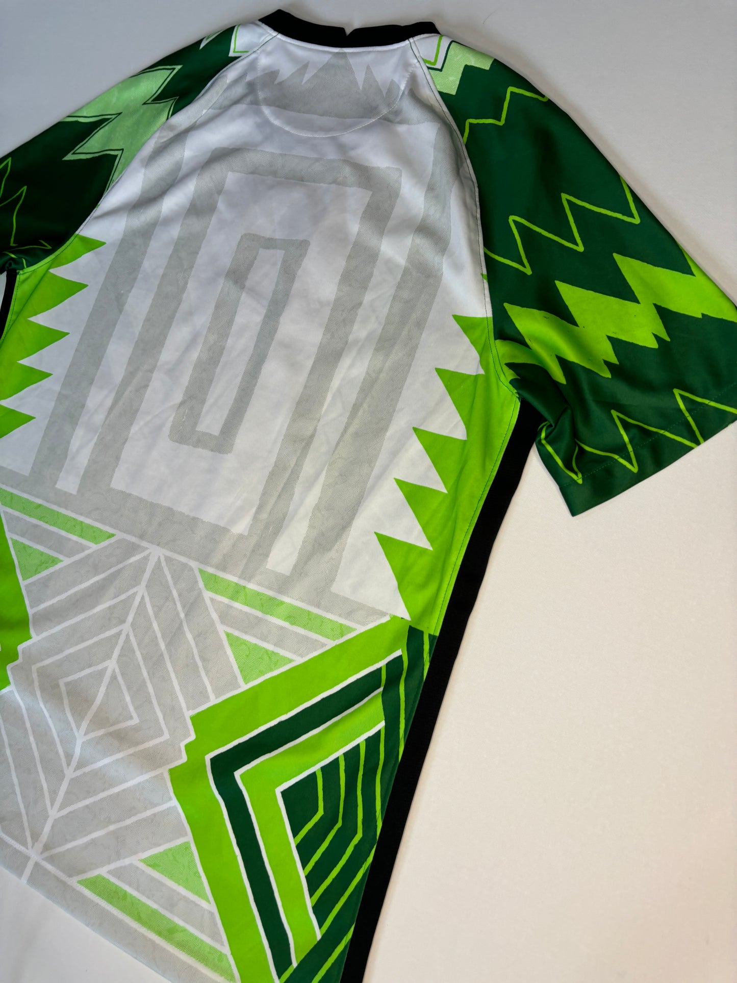 Nigeria Home Shirt 2020/22 (L)