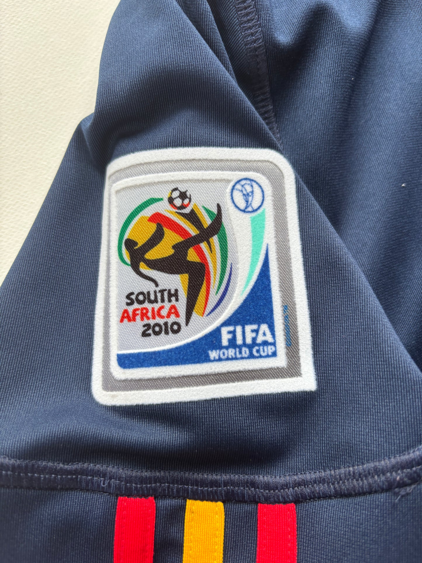 Spain Away Shirt 2010/11 (S) A. Iniesta 6
