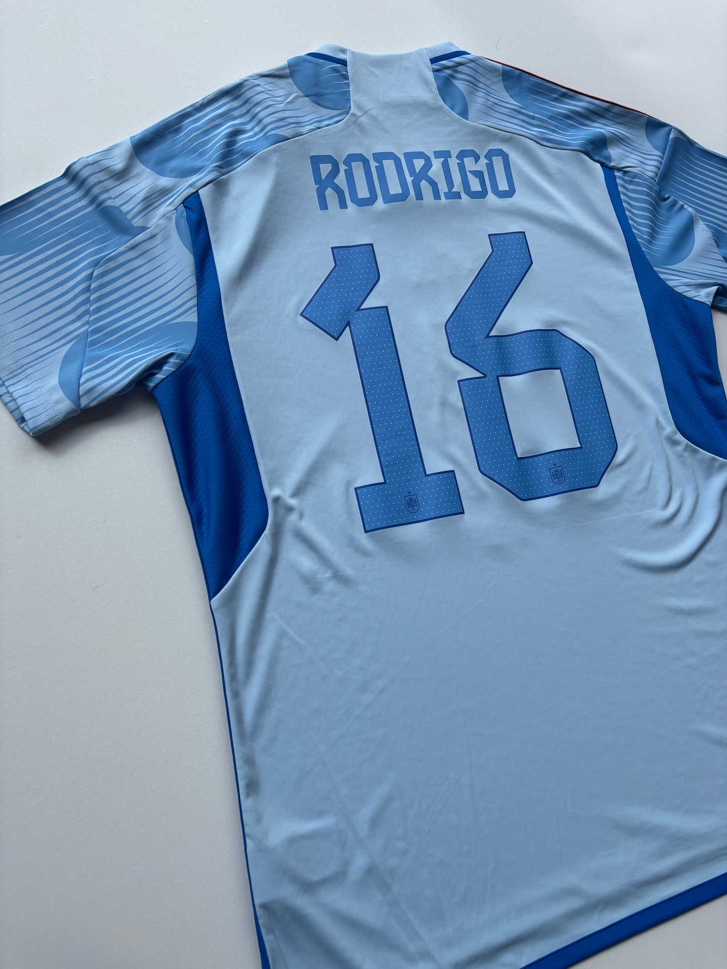 Spain Away Shirt 2022/23 (L) Rodri 16 BNWT