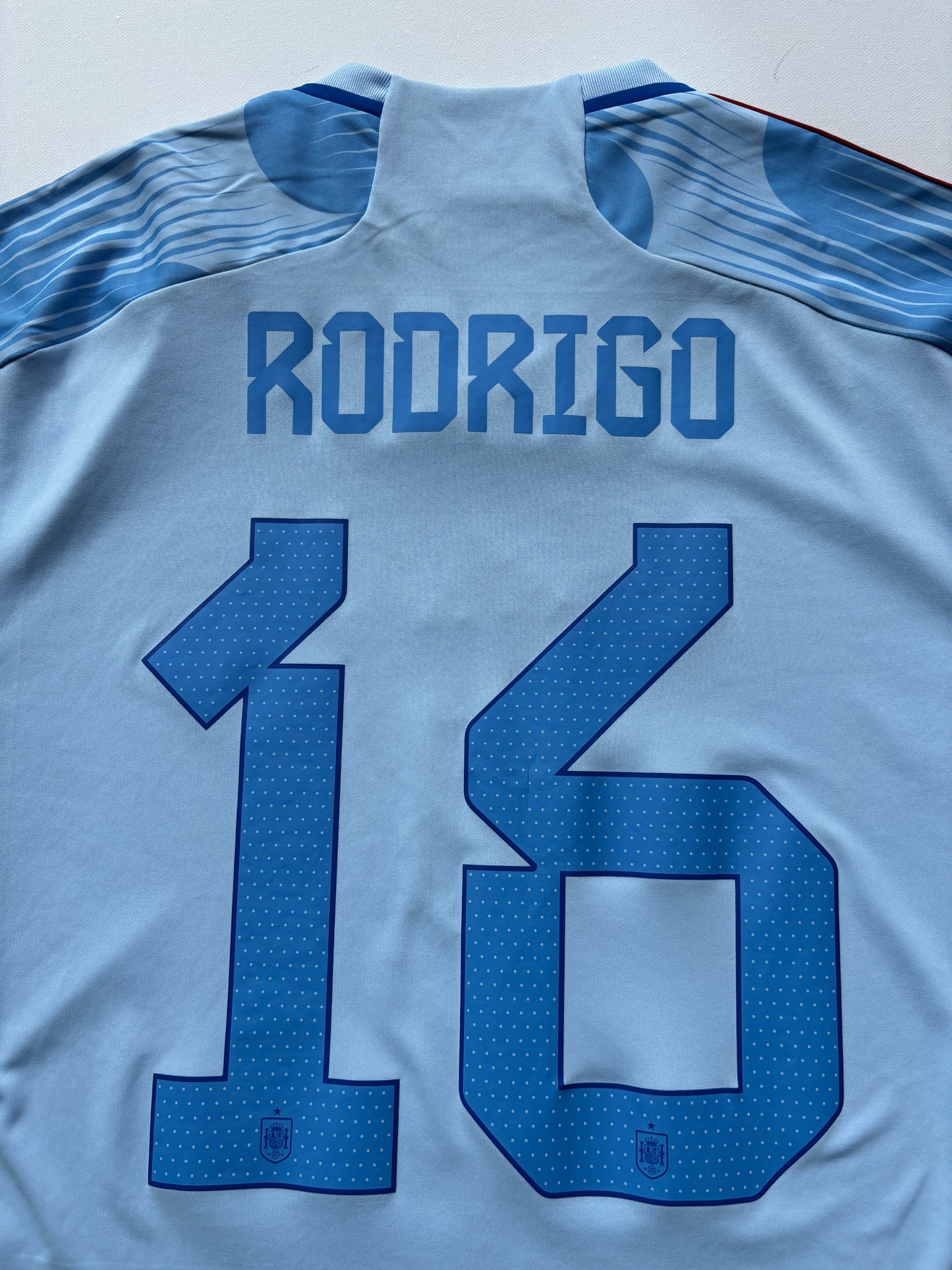 Spain Away Shirt 2022/23 (L) Rodri 16 BNWT