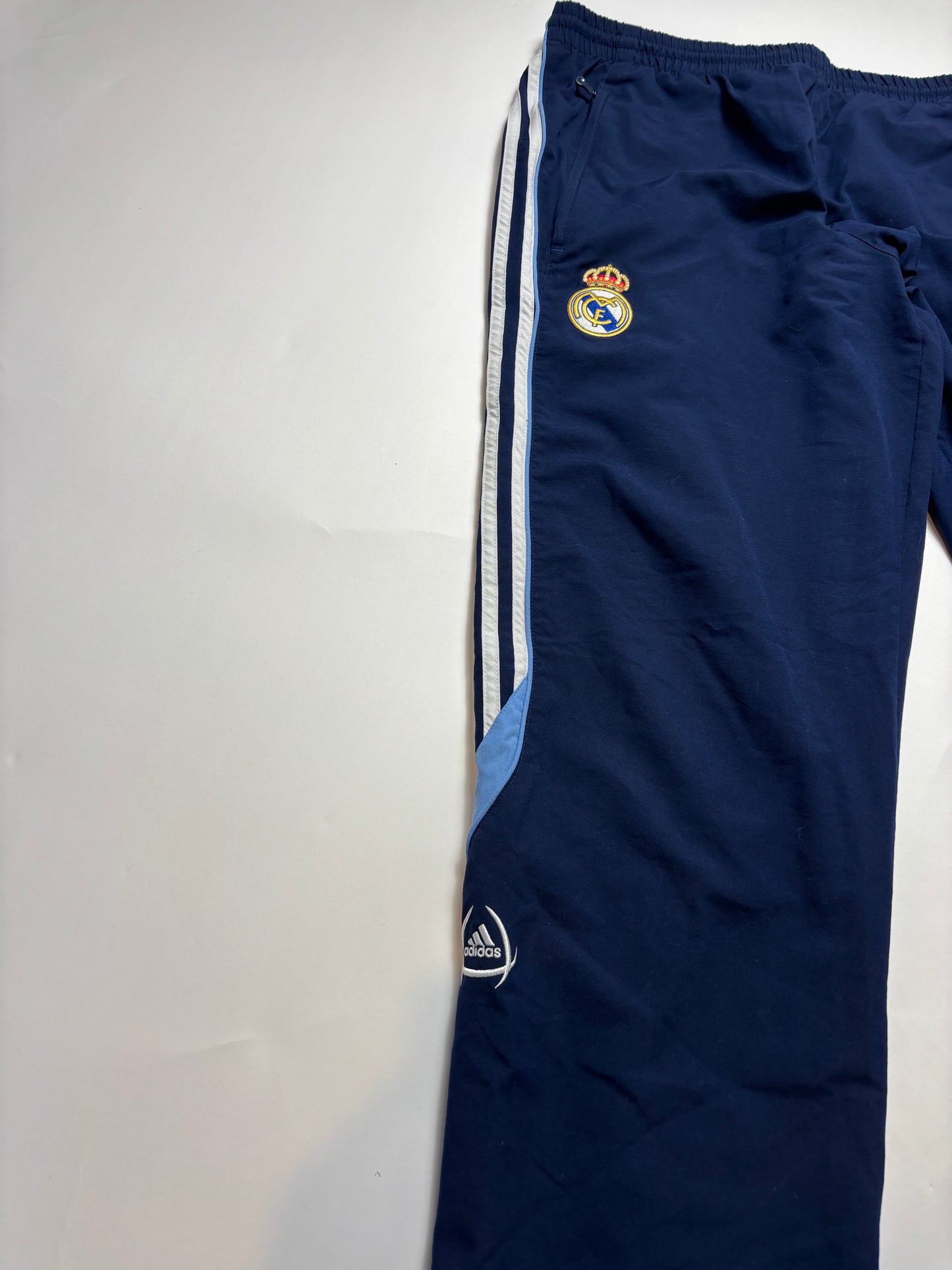 Real Madrid Tracksuit 2005/06 (L)