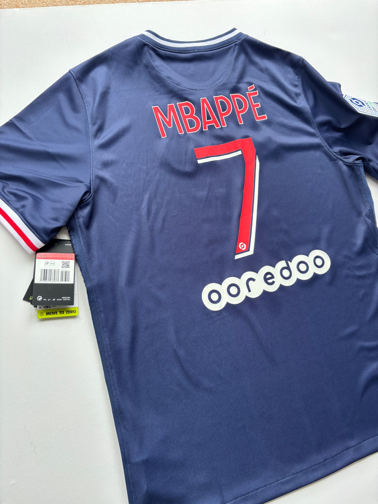 PSG Home Shirt 2020/21 (L) Mbappe 7 BNWT