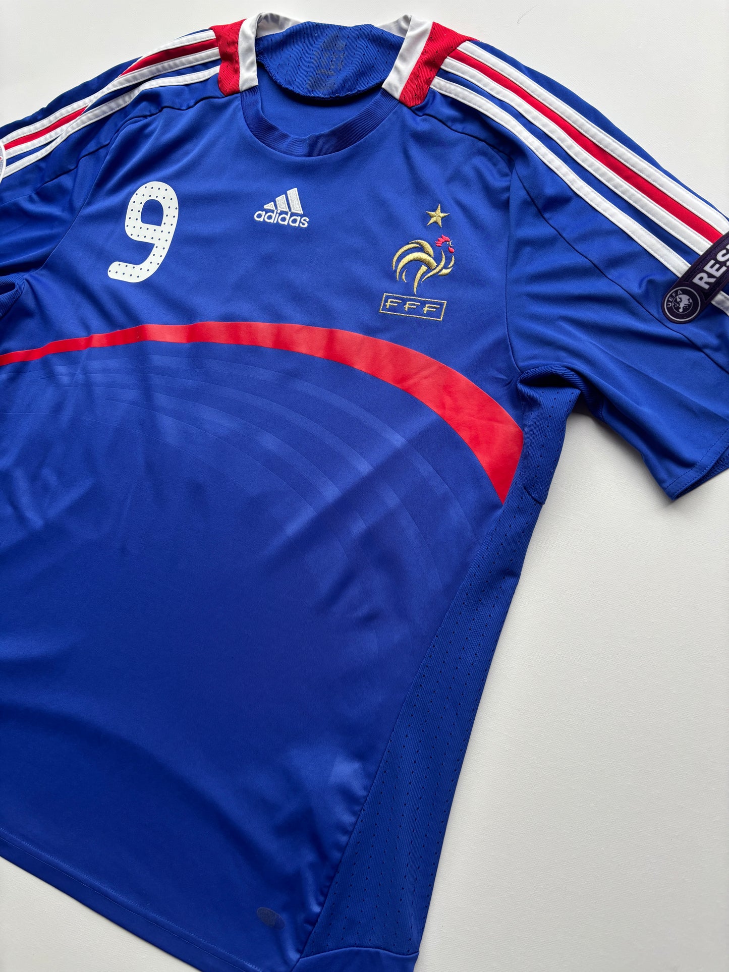 France Home Shirt 2007/08 (L) Benzema 9