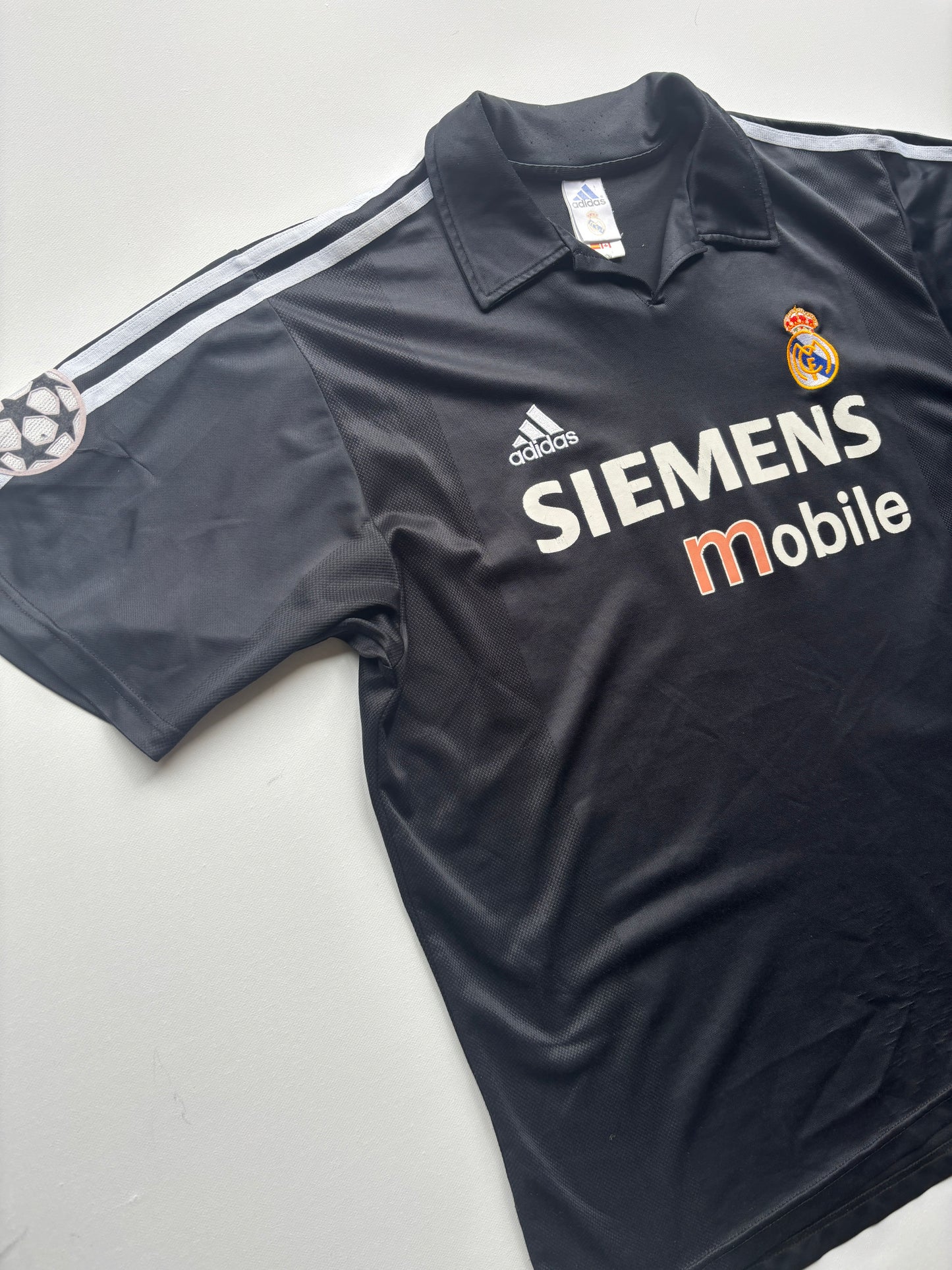 Real Madrid 2002/03 Centenary Away Shirt (L) Ronaldo 11