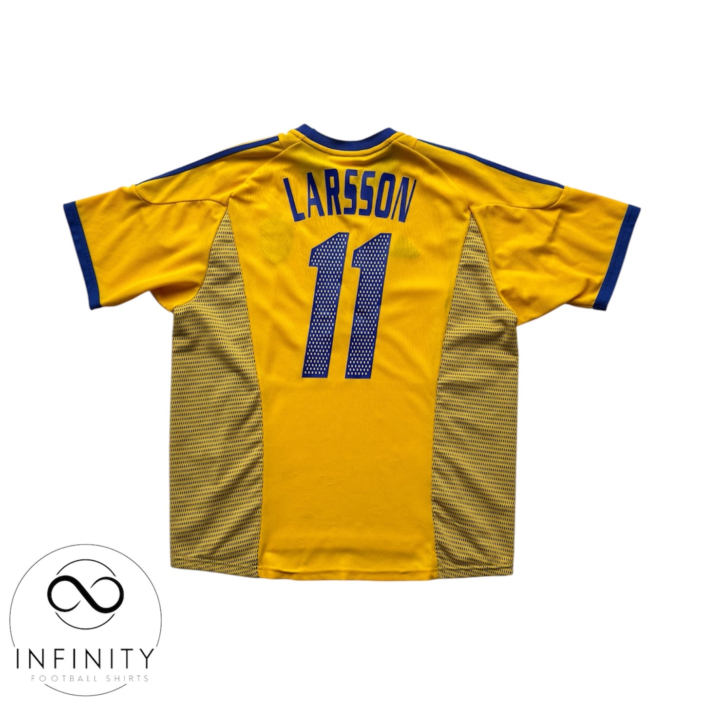 Sweden Home Shirt 2002/03 (L) Larsson 11