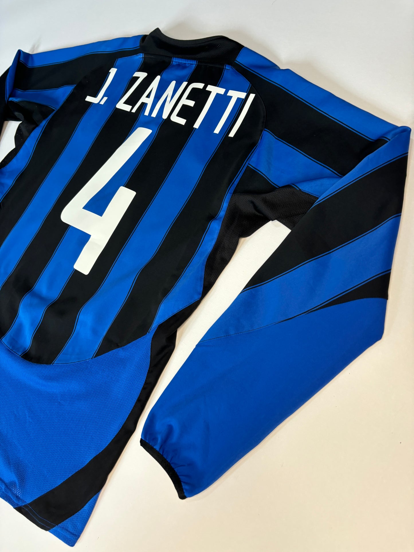 Inter Milan Home Shirt 2003/04 LS (M) J.Zanetti 4