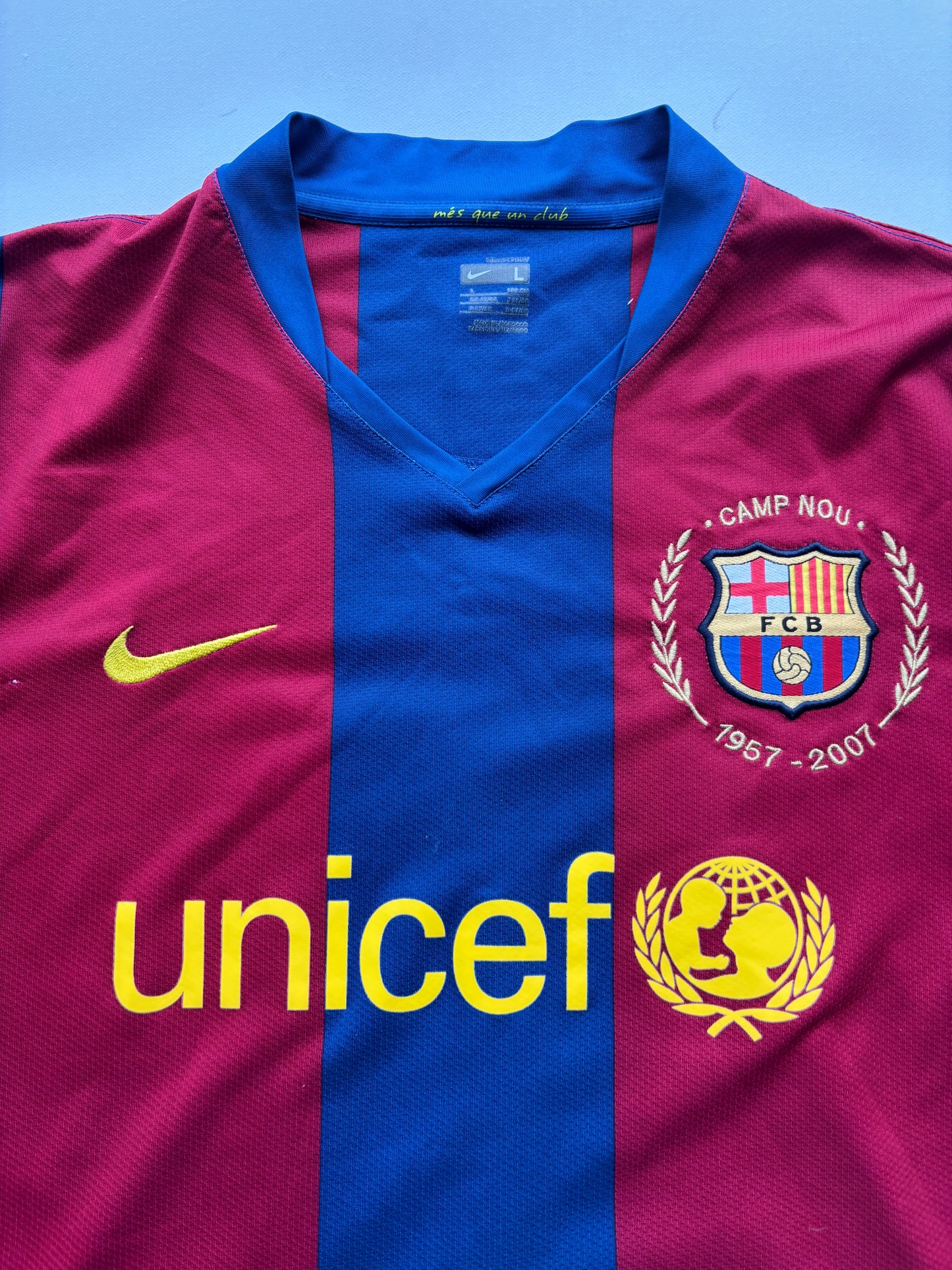 Barcelona Home Shirt 2007/08 (M) Ronaldinho 10
