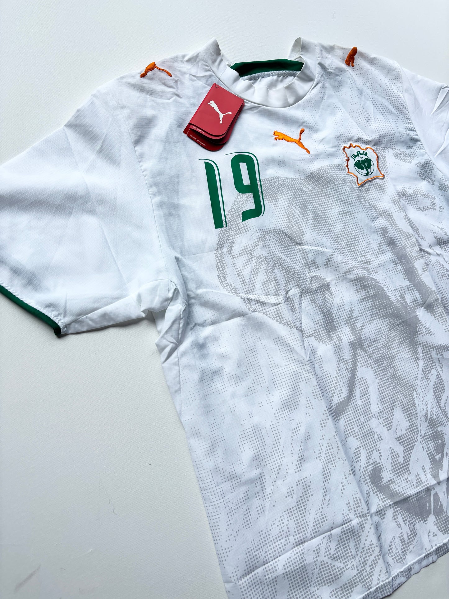 Ivory Coast Away Shirt 2006/07 (XL) Toure Yaya 19 BNWT