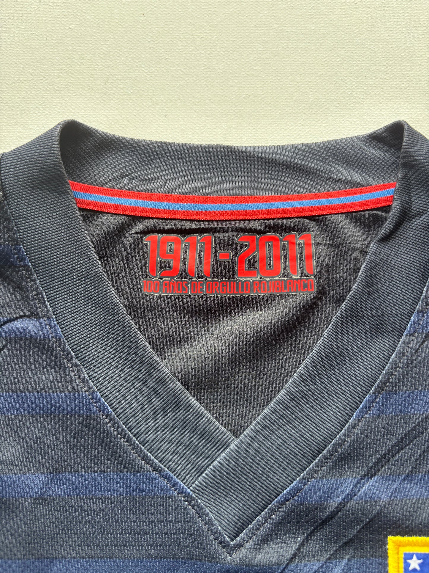 Atletico Madrid Away Shirt 2011/12 (S) Falcao 9