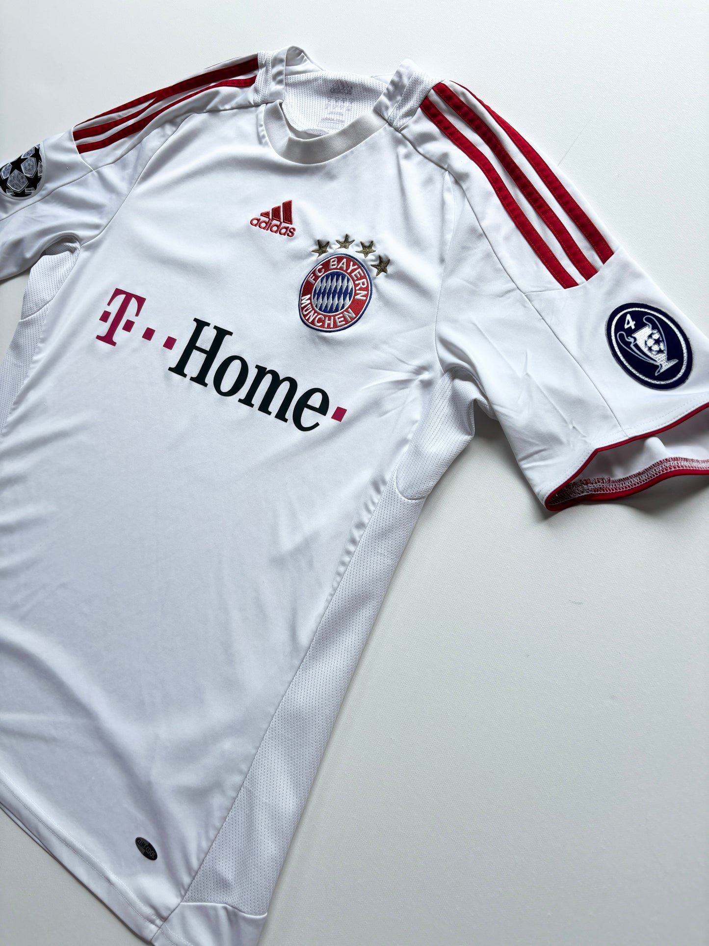 Bayern Munich Third Shirt 2008/09 (M) Ribery 7