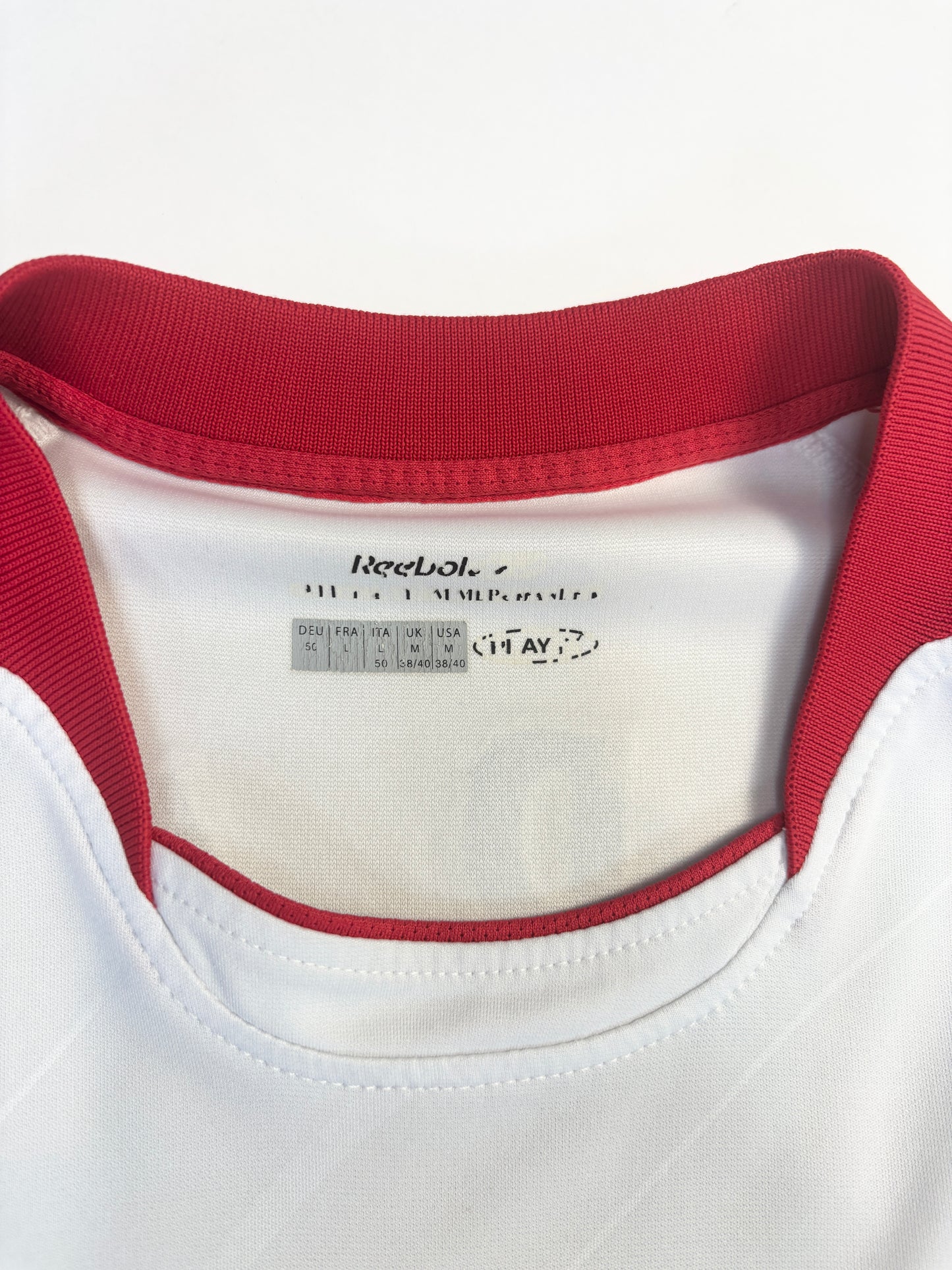 Liverpool Away Shirt 2005/06 (M) Gerrard 8