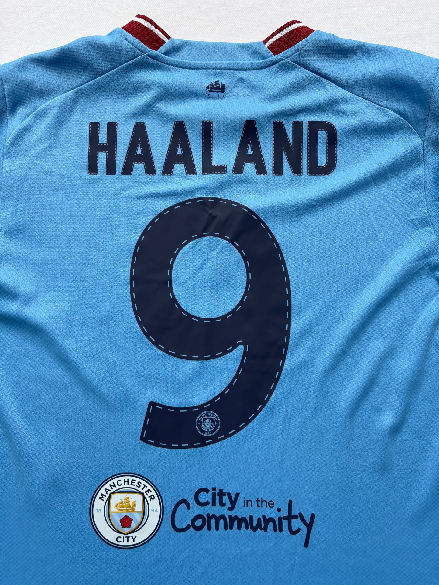 Manchester City Home Shirt 2022/23 (L) Haaland 9