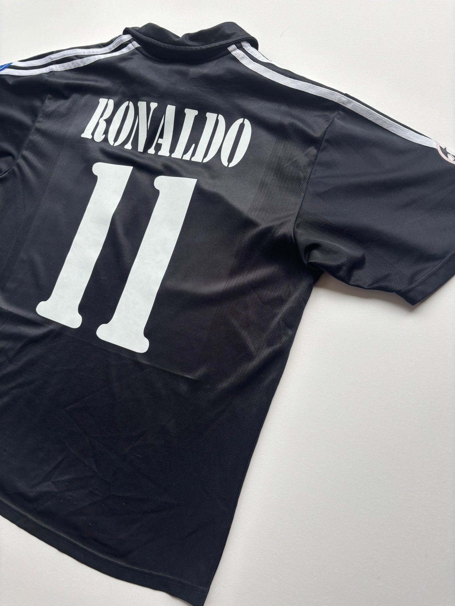 Real Madrid 2002/03 Centenary Away Shirt (L) Ronaldo 11