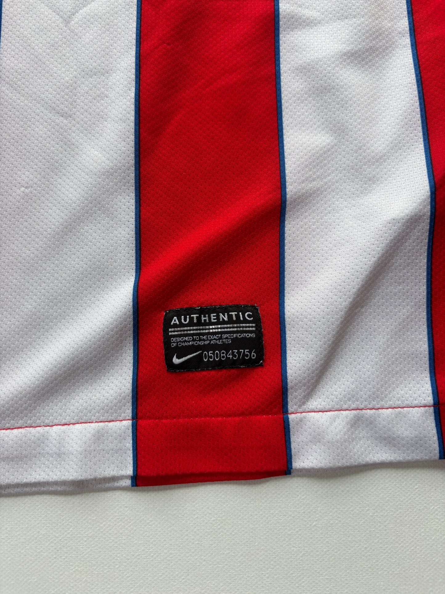 Atletico Madrid Home Shirt 2011/12 (XL) Falcao 9