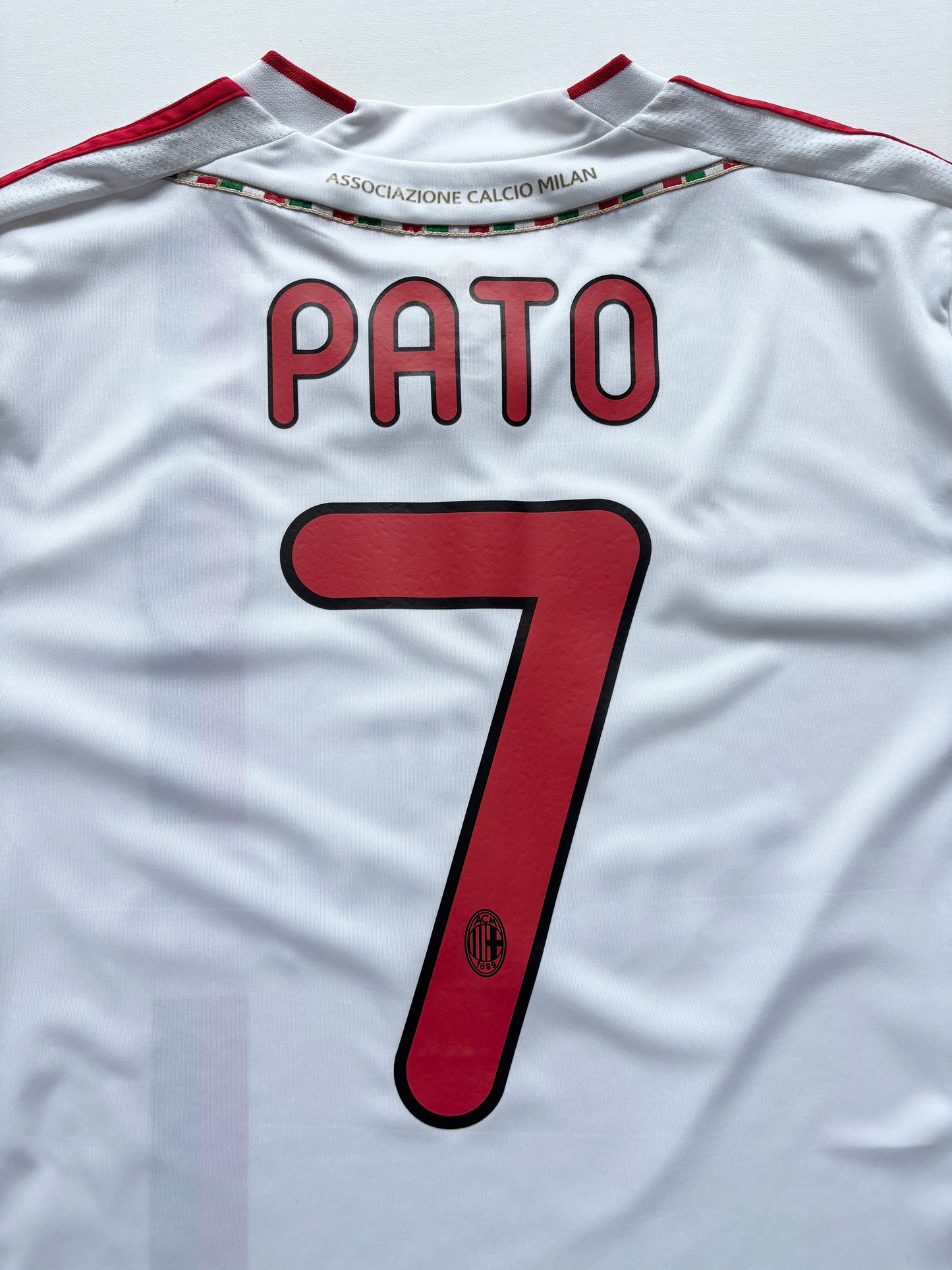 AC Milan Away Shirt 2011/12 (L) Pato 7