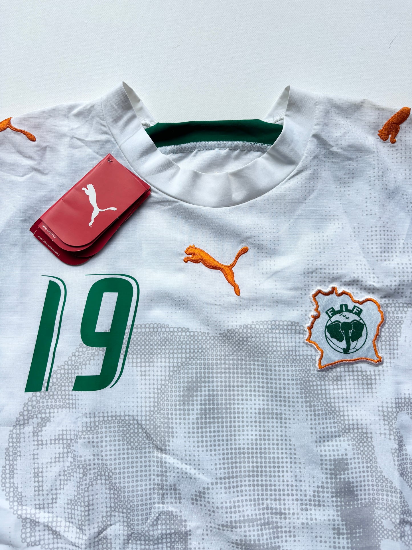 Ivory Coast Away Shirt 2006/07 (XL) Toure Yaya 19 BNWT