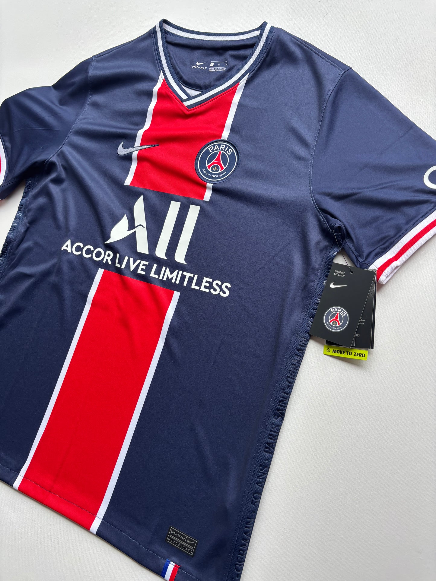 PSG Home Shirt 2020/21 (L) Mbappe 7 BNWT