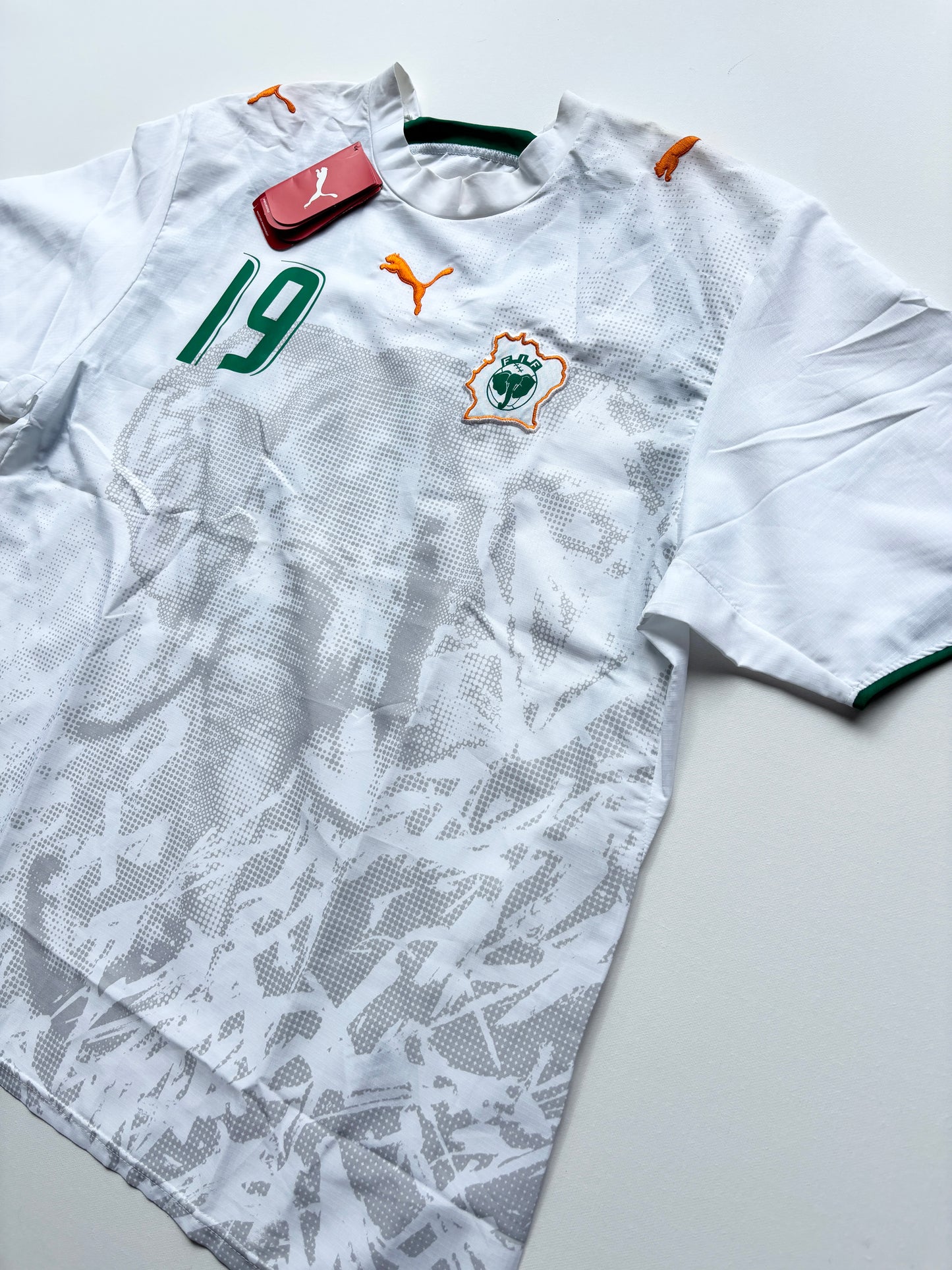 Ivory Coast Away Shirt 2006/07 (XL) Toure Yaya 19 BNWT