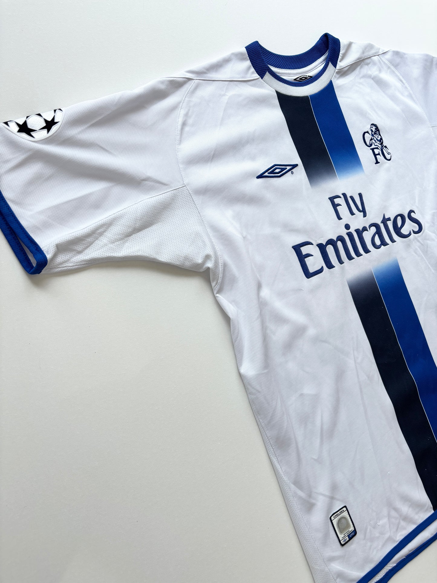 Chelsea Away Shirt 2003/04 (L) Gudjohnsen 22