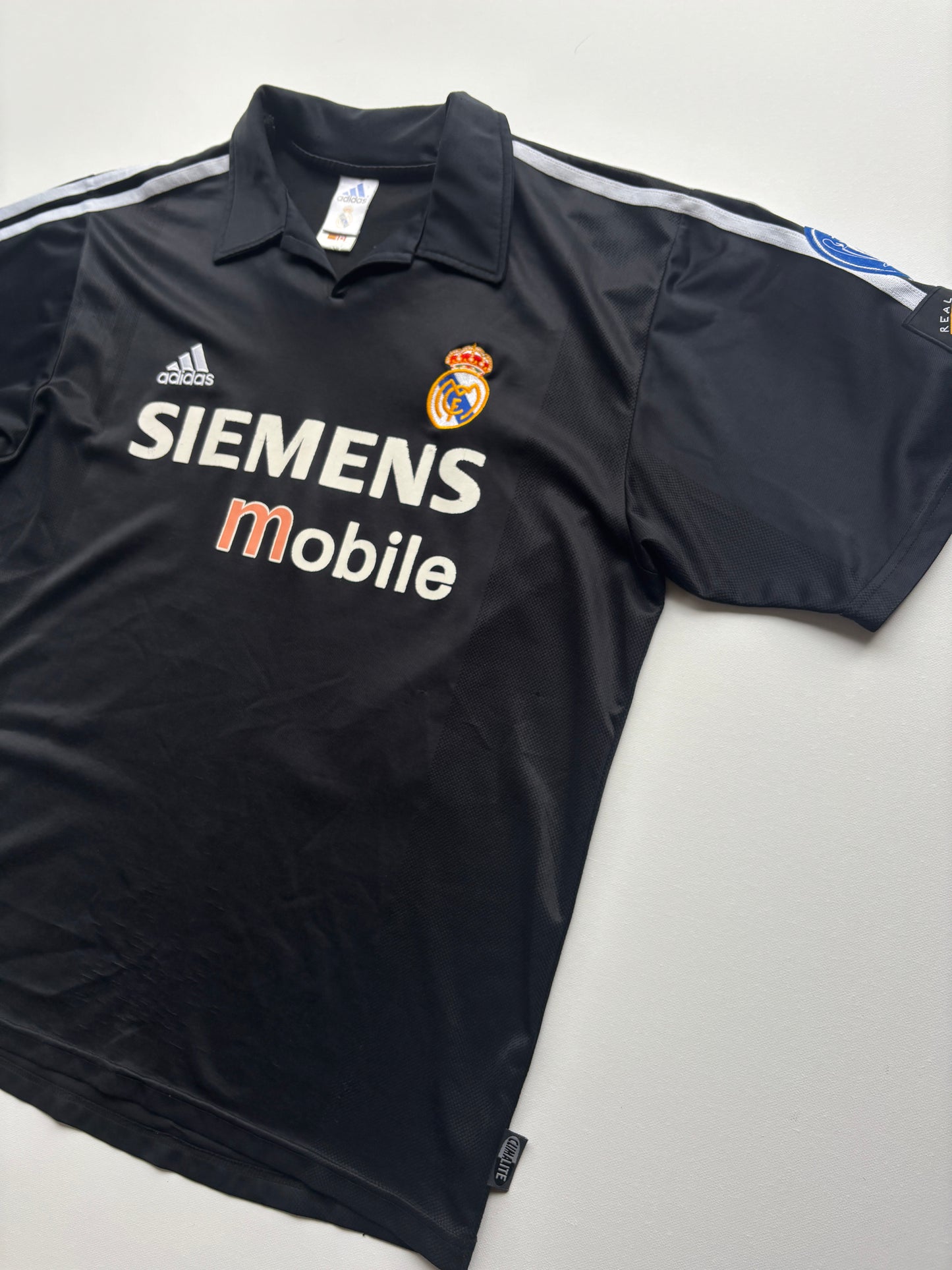 Real Madrid 2002/03 Centenary Away Shirt (L) Ronaldo 11