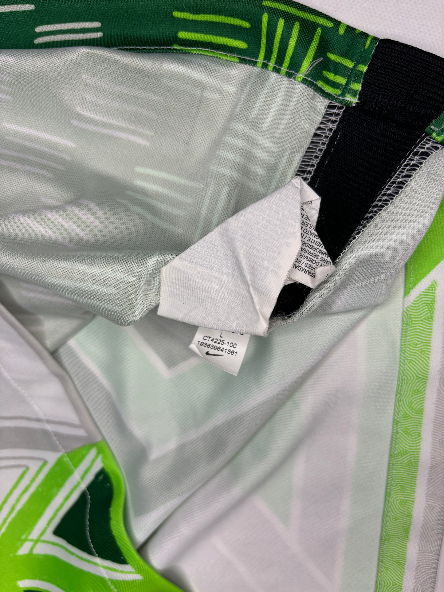 Nigeria Home Shirt 2020/22 (L)