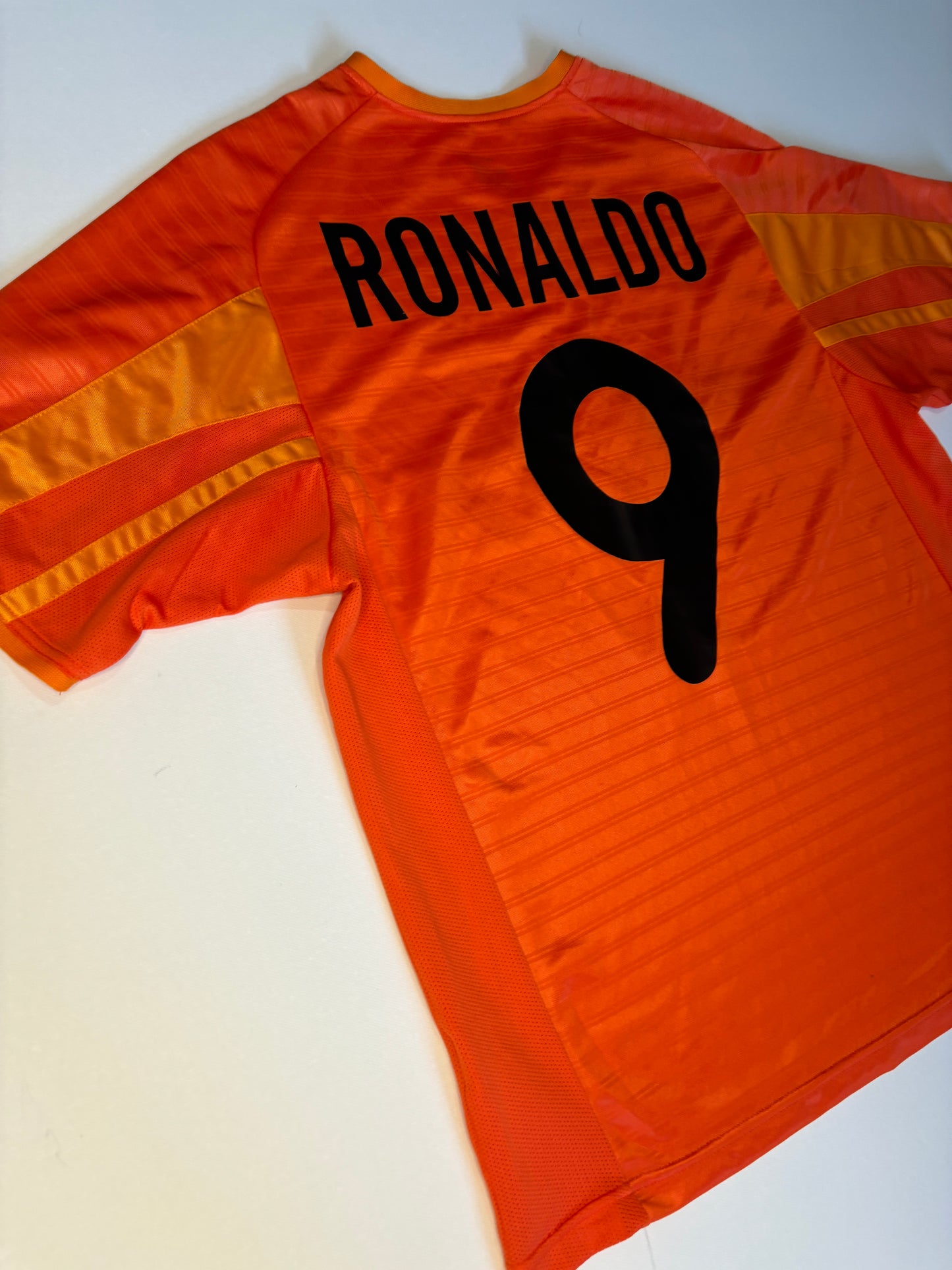 Inter Milan Third Shirt 2001/02 (M) Ronaldo 9