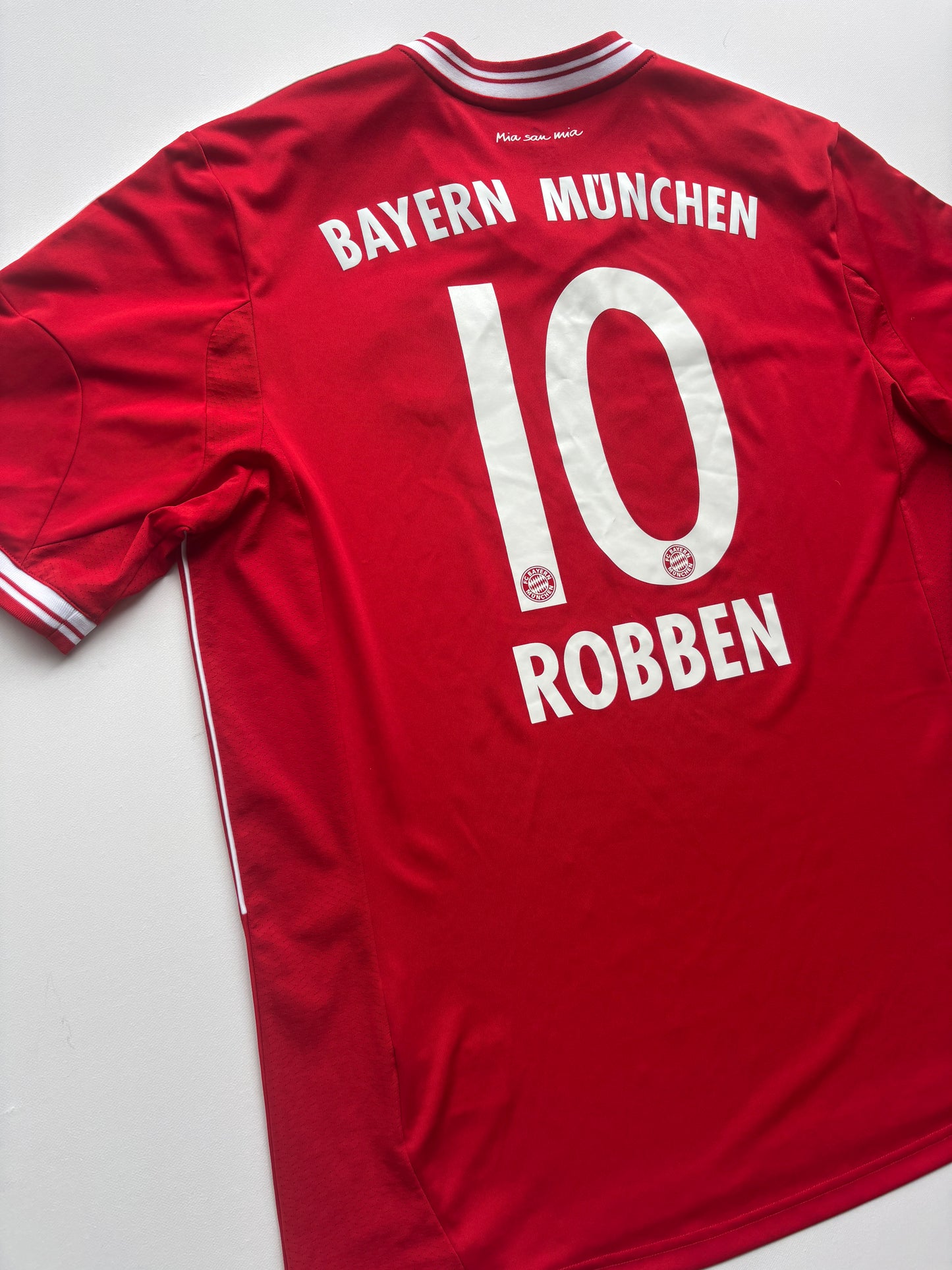 Bayern Munich Home Shirt 2013/14 (XL) Robben 10