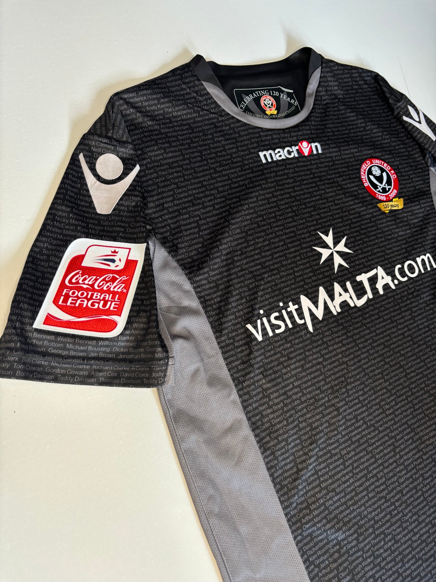 Sheffield United Third Shirt 120 Years 2009/10 (M) Walker 34