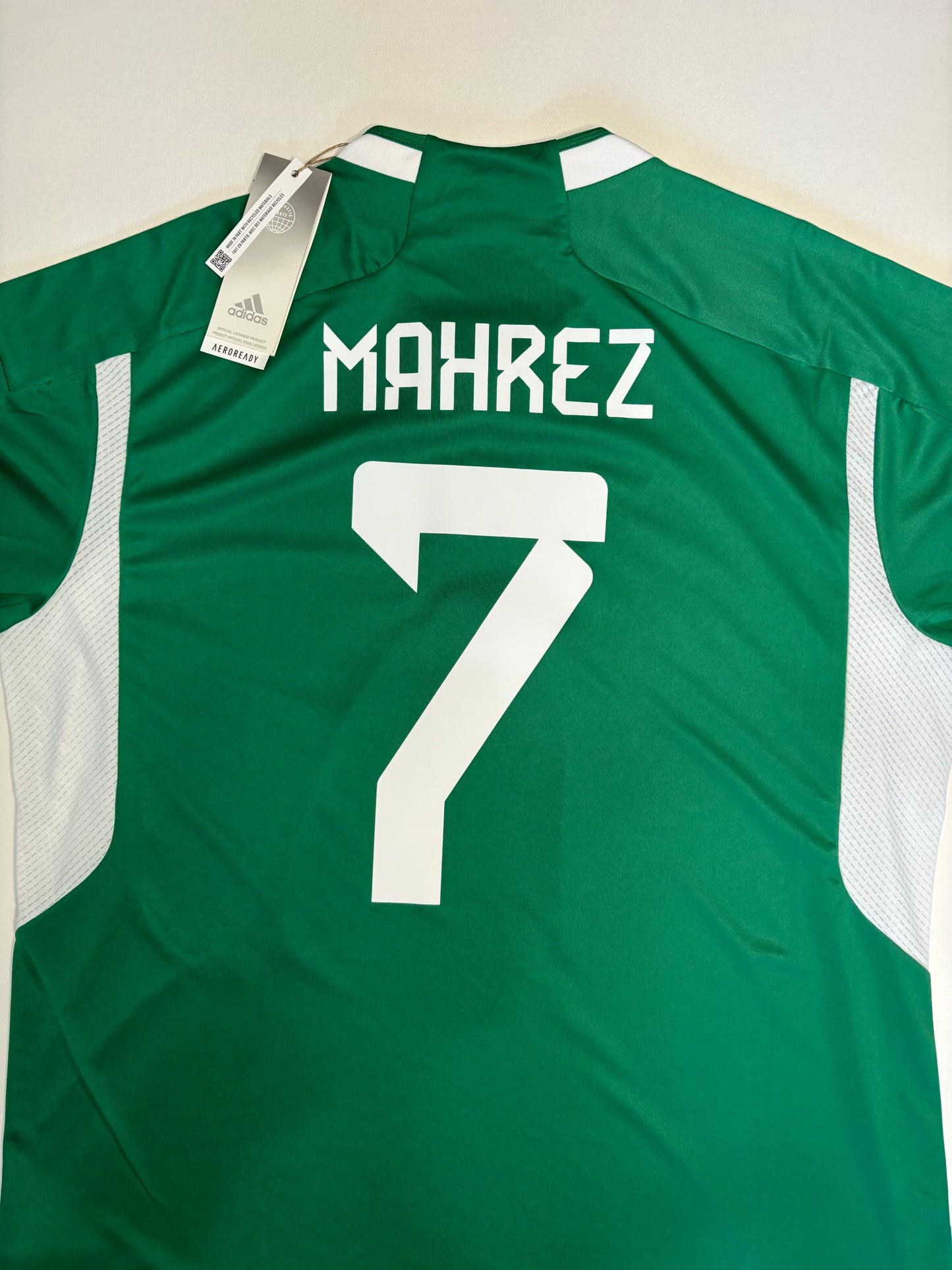 Algeria Away Shirt 2022/23 (L) Mahrez 7 BNWT