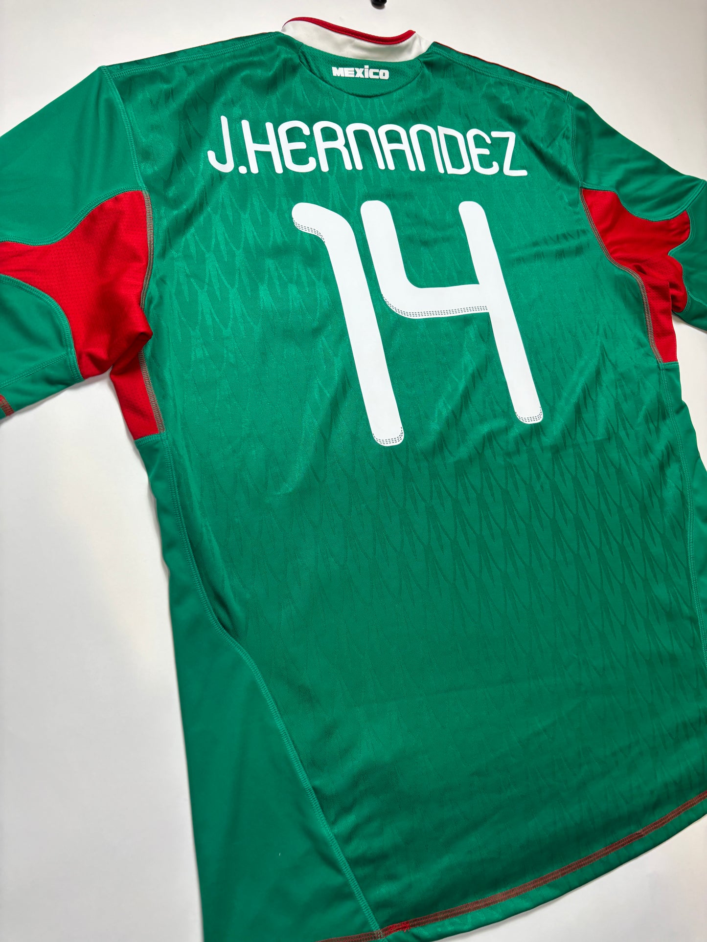 Mexico Home Shirt 2010/11 (XL) J.Hernandez 14