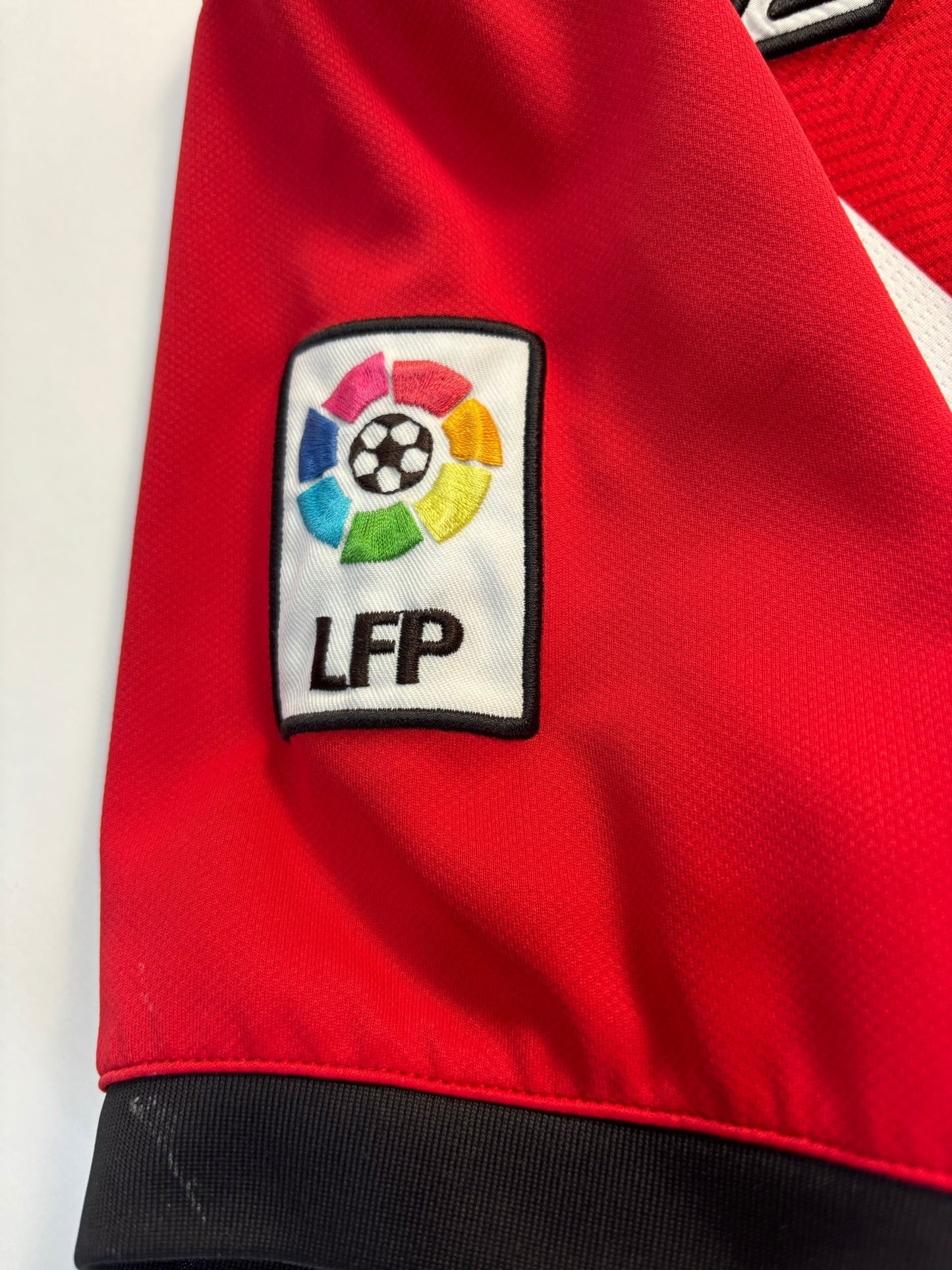 Athletic Bilbao Home Shirt 2011/12 (M) Iraola 15