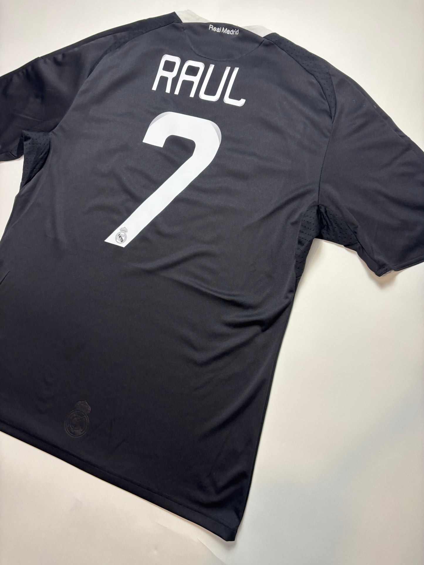 Real Madrid Third Shirt 2008/09 (L) Raul 7