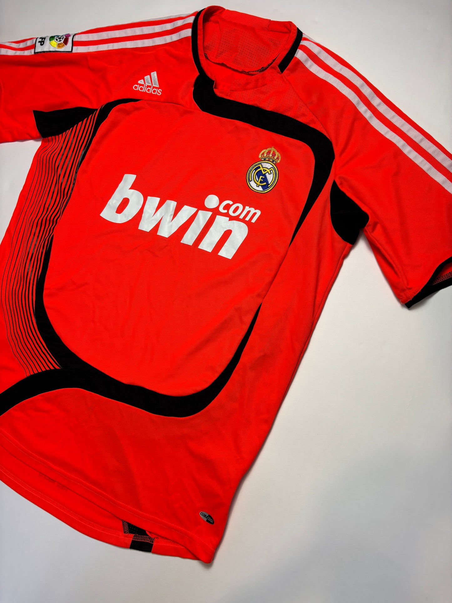 Real Madrid Goalkeeper Shirt 2007/08 (M) Casillas 1