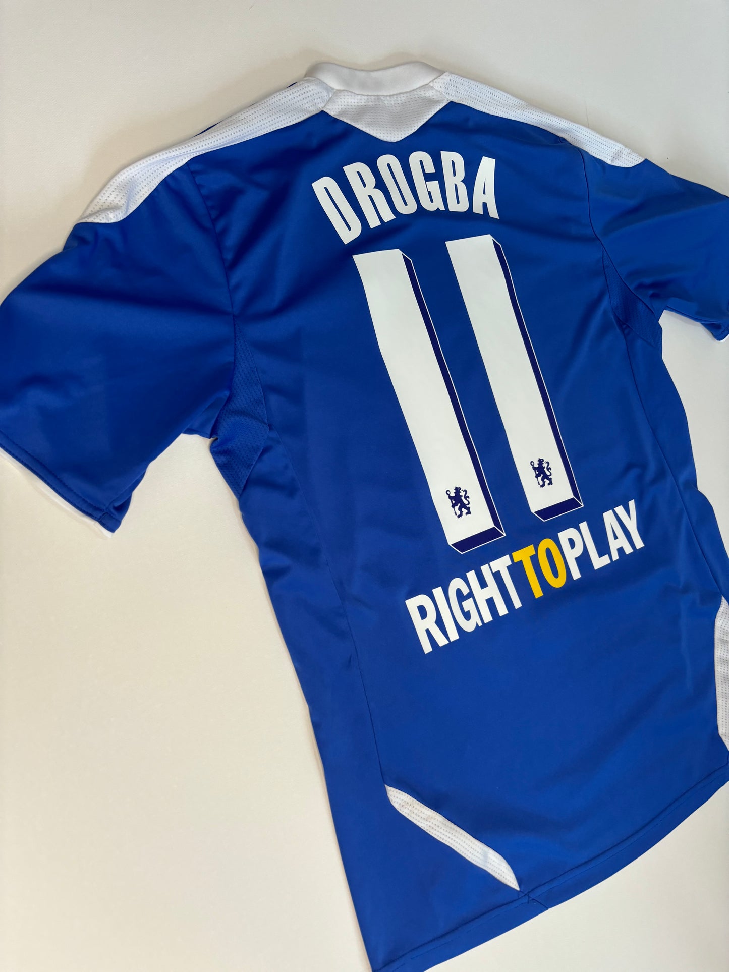 Chelsea Home Shirt 2011/12 (S) Drogba 11