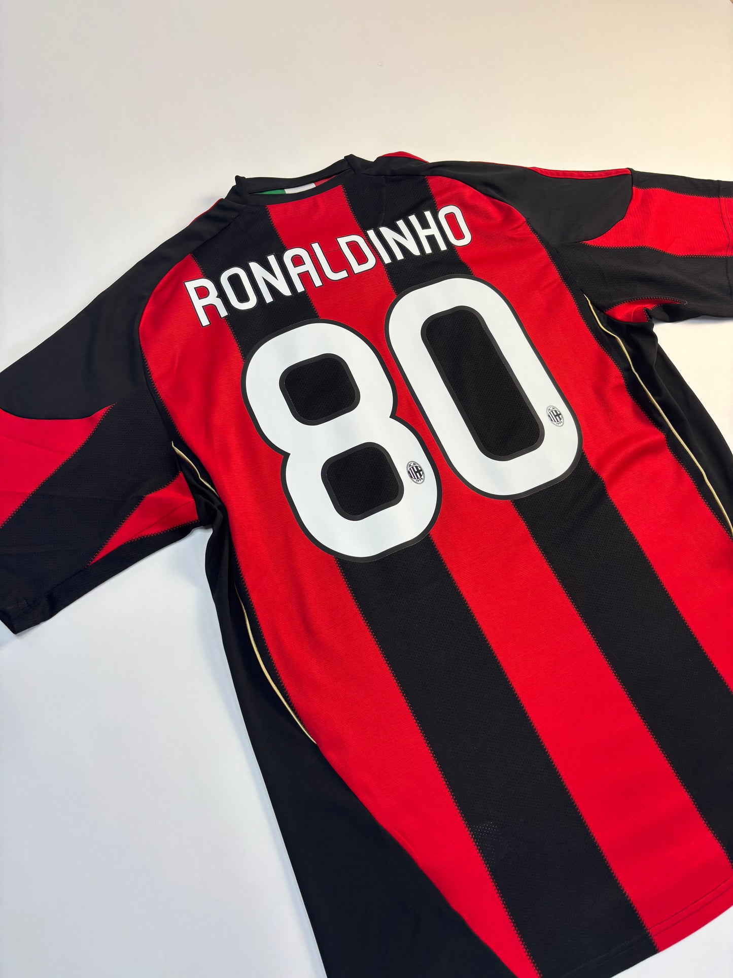 AC Milan Home Shirt 2010/11 (L) Ronaldinho 80