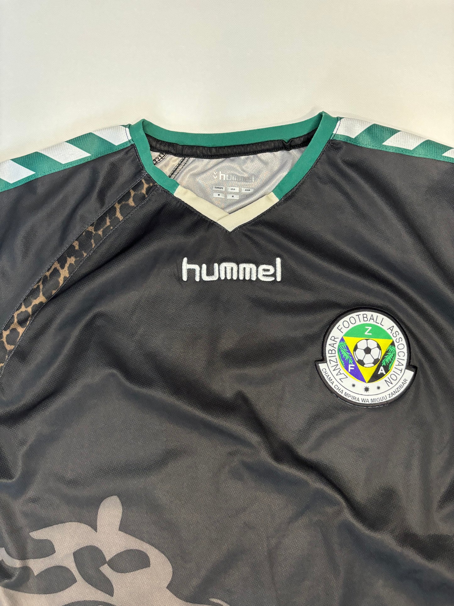 Zanzibar Home Shirt 2011/13 (M)