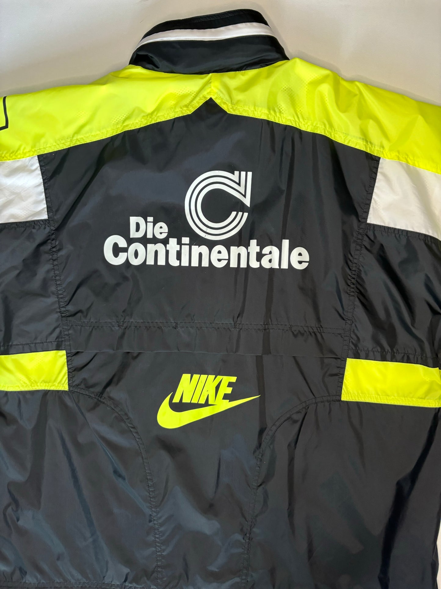 Borussia Dortmund Training Waterproof Jacket 1995/96 (XL)