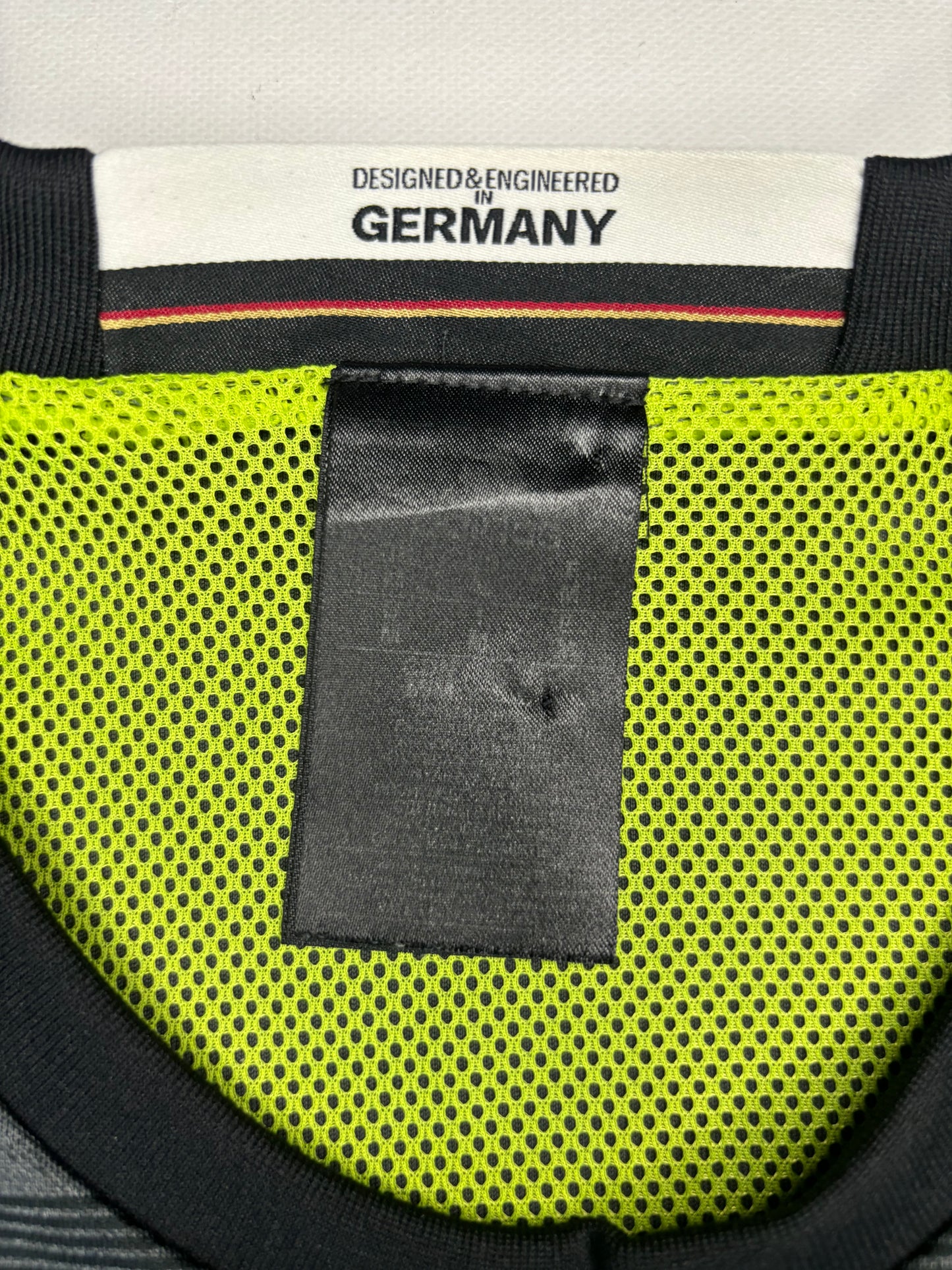 Germany Away Shirt 2015/17 (M) Schweinsteiger 7