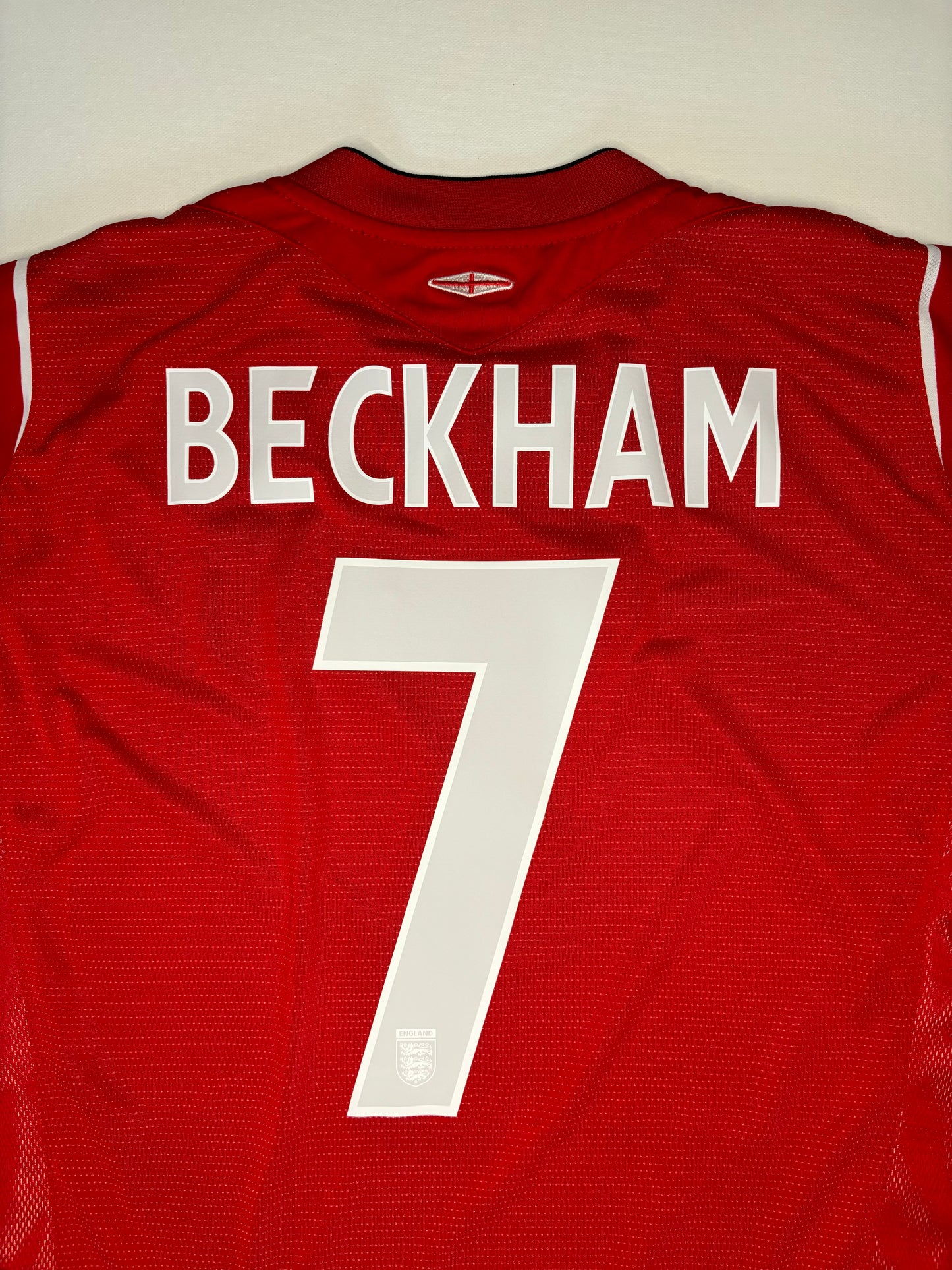 England Away Shirt LS 2004/06 (L) Beckham 7